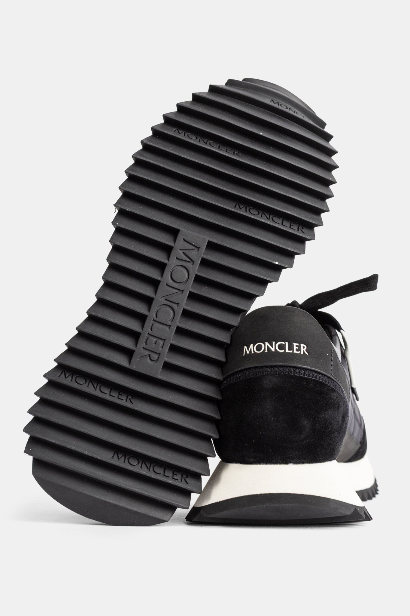 [Moncler] Sneakers SS26 L109A 4M00030 - M7280