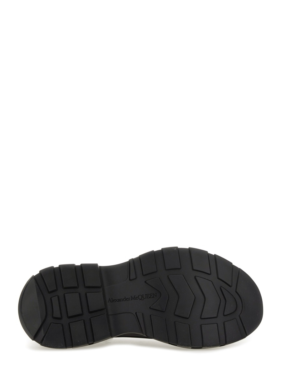[Alexander McQueen] Sneakers FW26 697072_W4AAQ1000