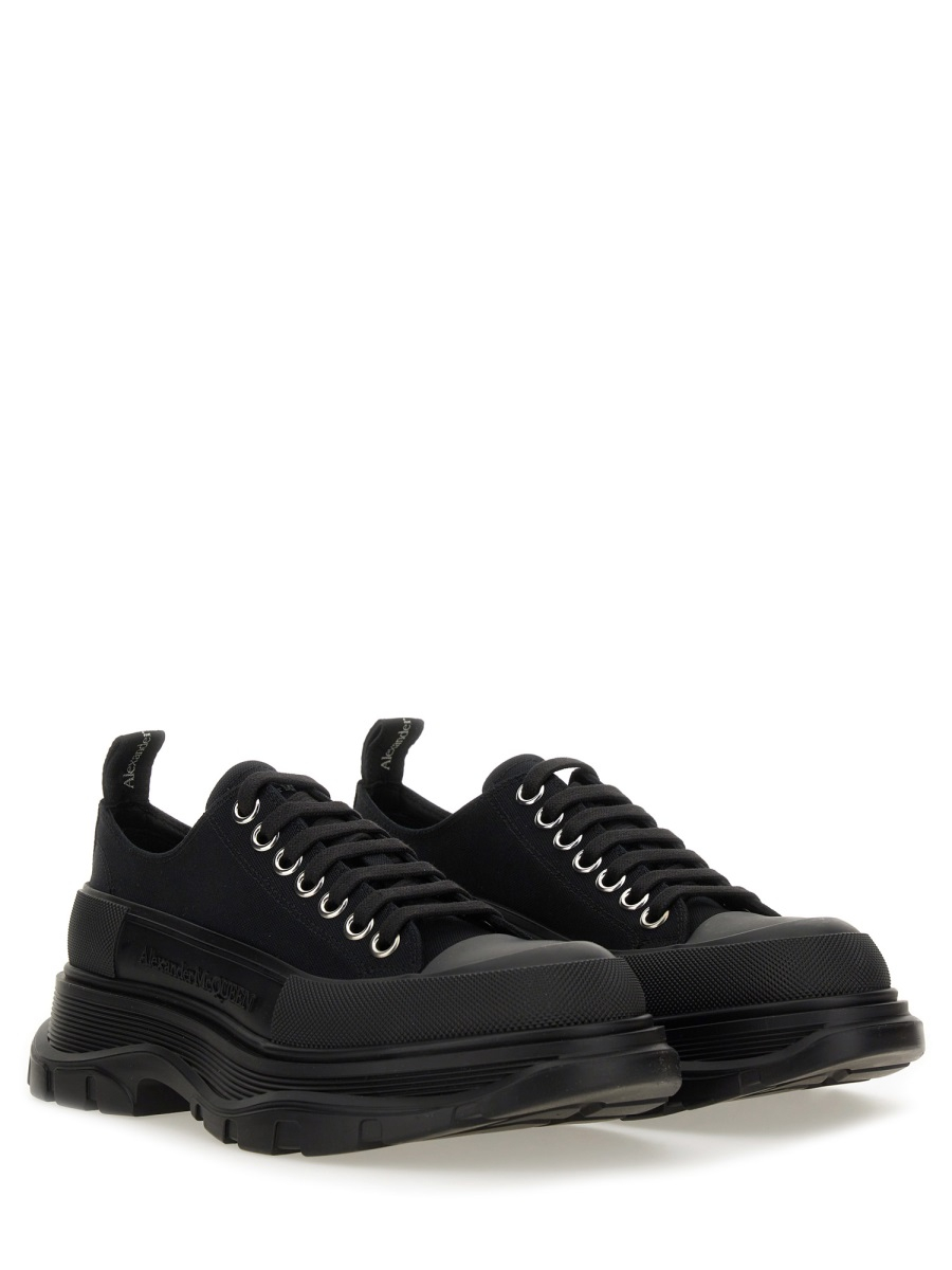 [Alexander McQueen] Sneakers FW26 697072_W4AAQ1000