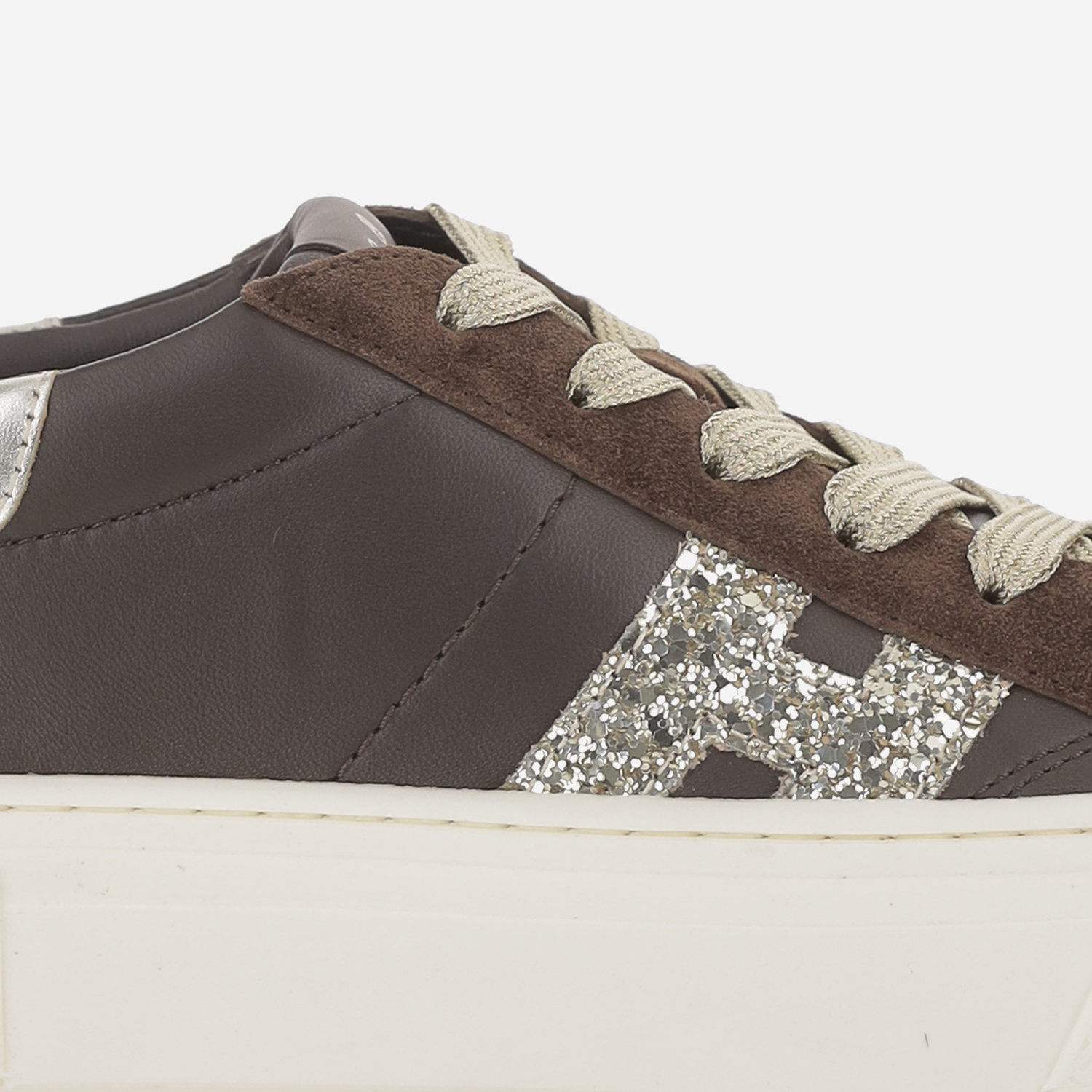 [Hogan] Sneakers FW26 HXW7050GB00VI10R2B