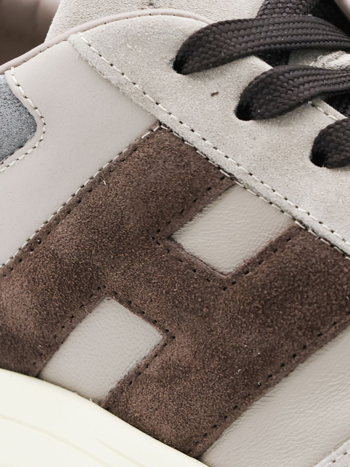 [Hogan] Sneakers FW26 HXM5630FR30UHC 739S