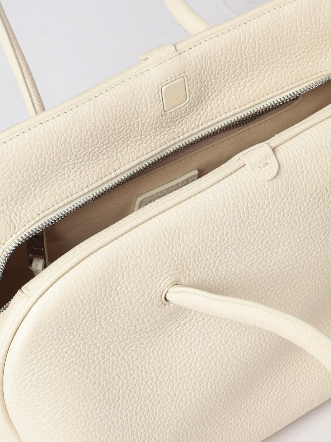 [JACQUEMUS] Shoulder bag SS26 25EBAU00417AC03A03 115