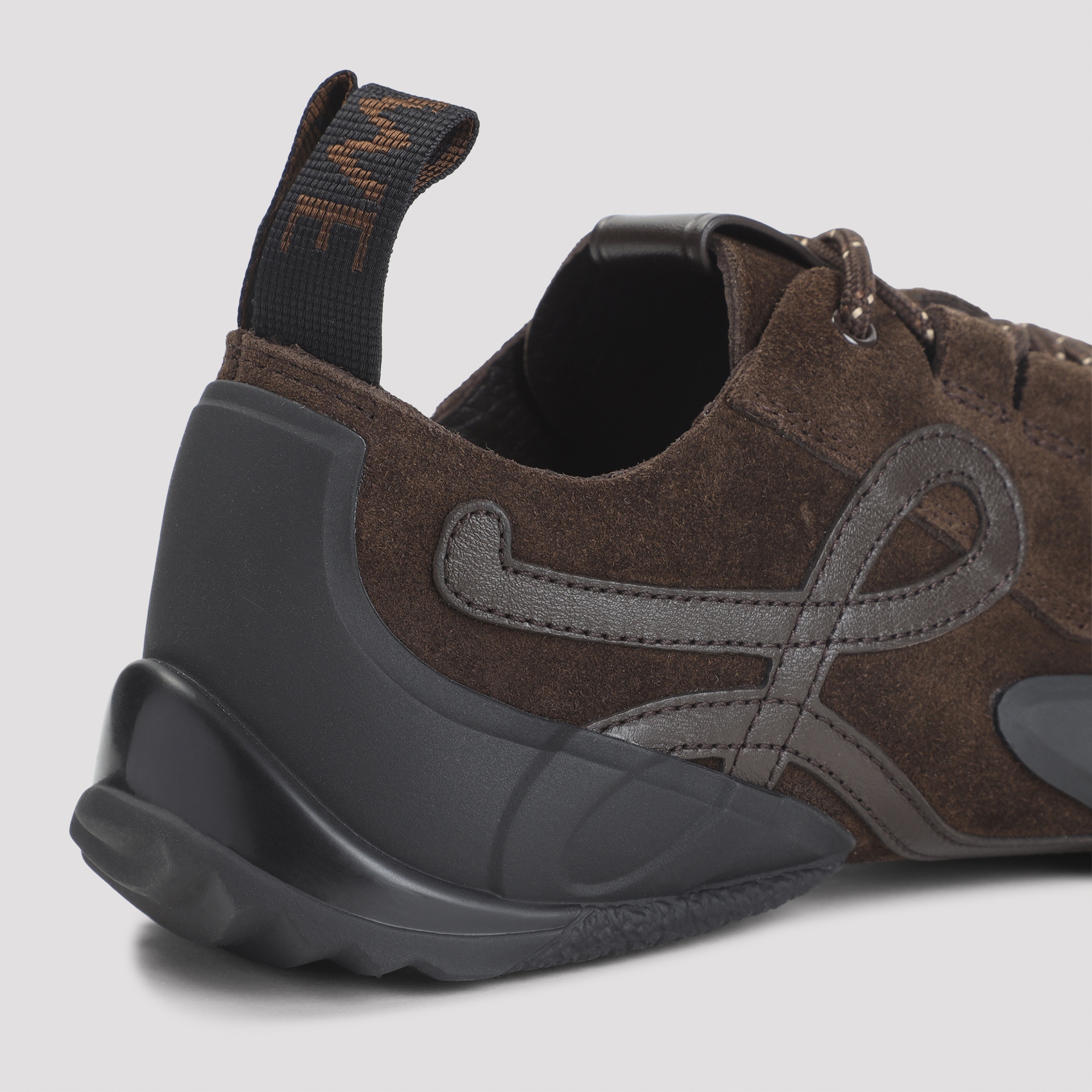 [Loewe] Sneakers SS26 L814282X78