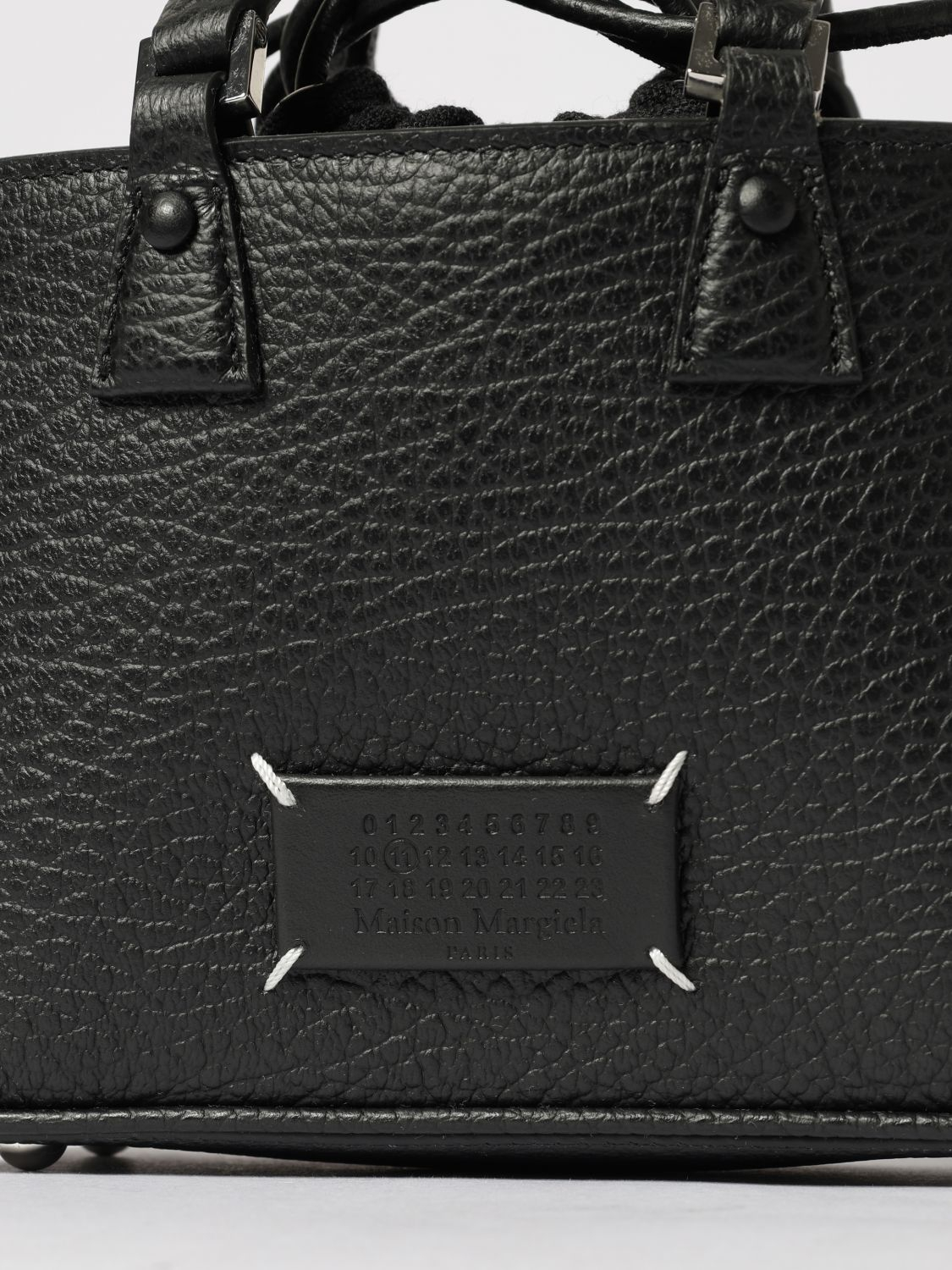 [Maison Margiela] Minibag SS26 SB1WG0090P8833 T8013
