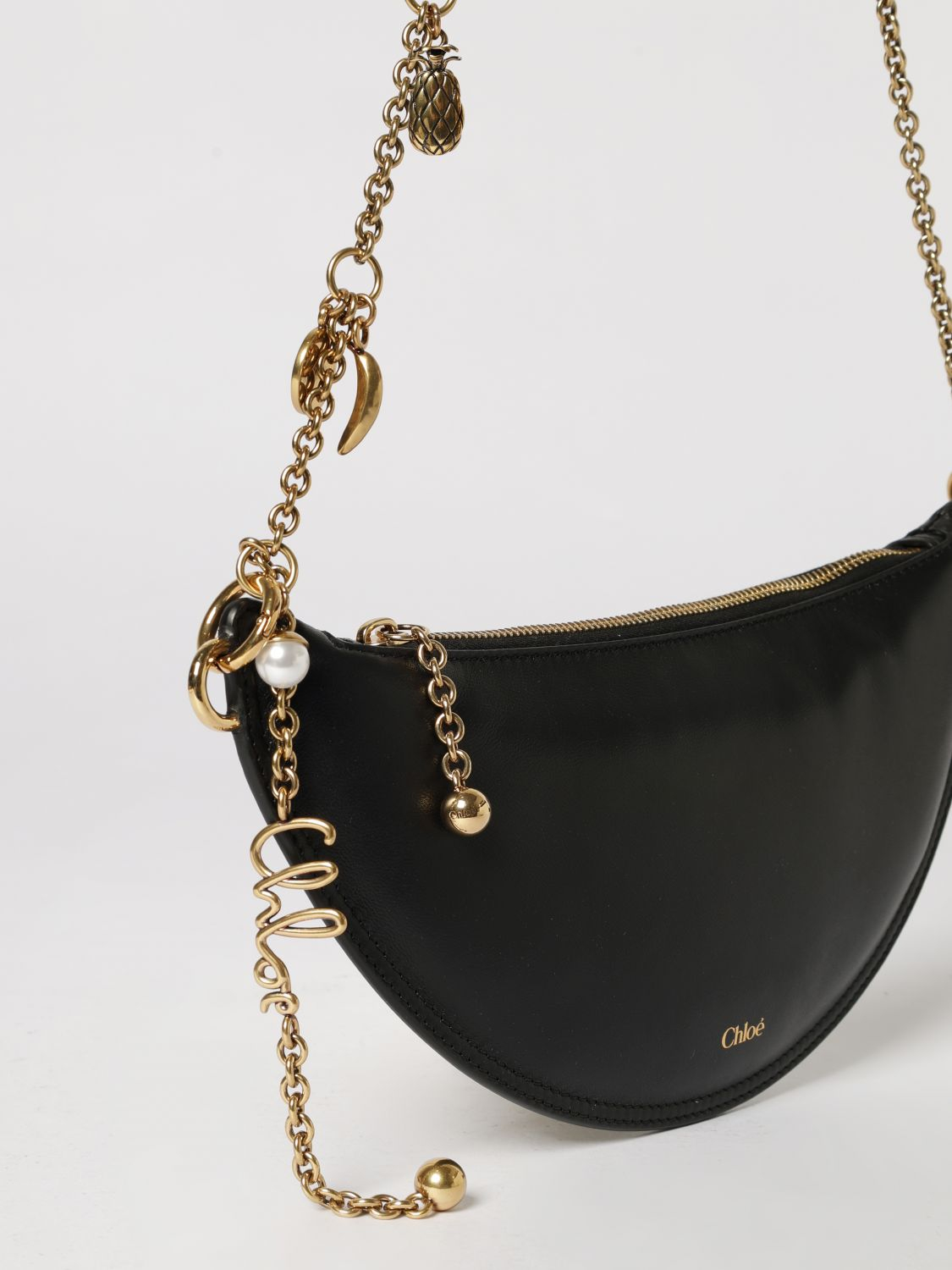 [Chloe] Cross body bag SS26 CH25WP124P80 001