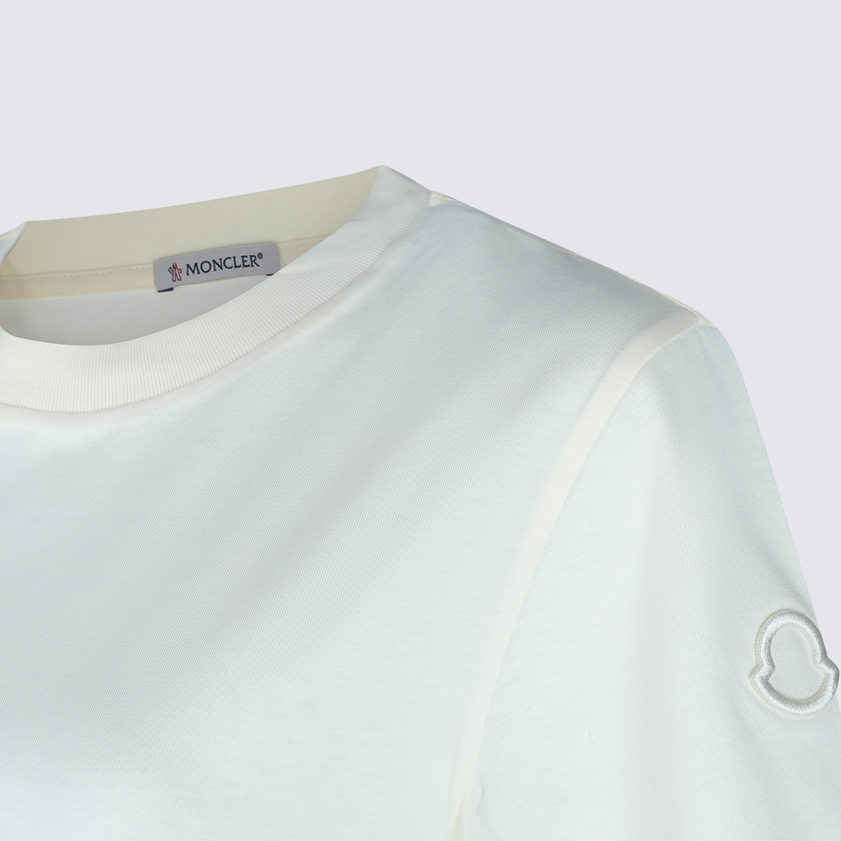 [Moncler] T-shirts Short Sleeve SS26 L10938C0002989AUO034