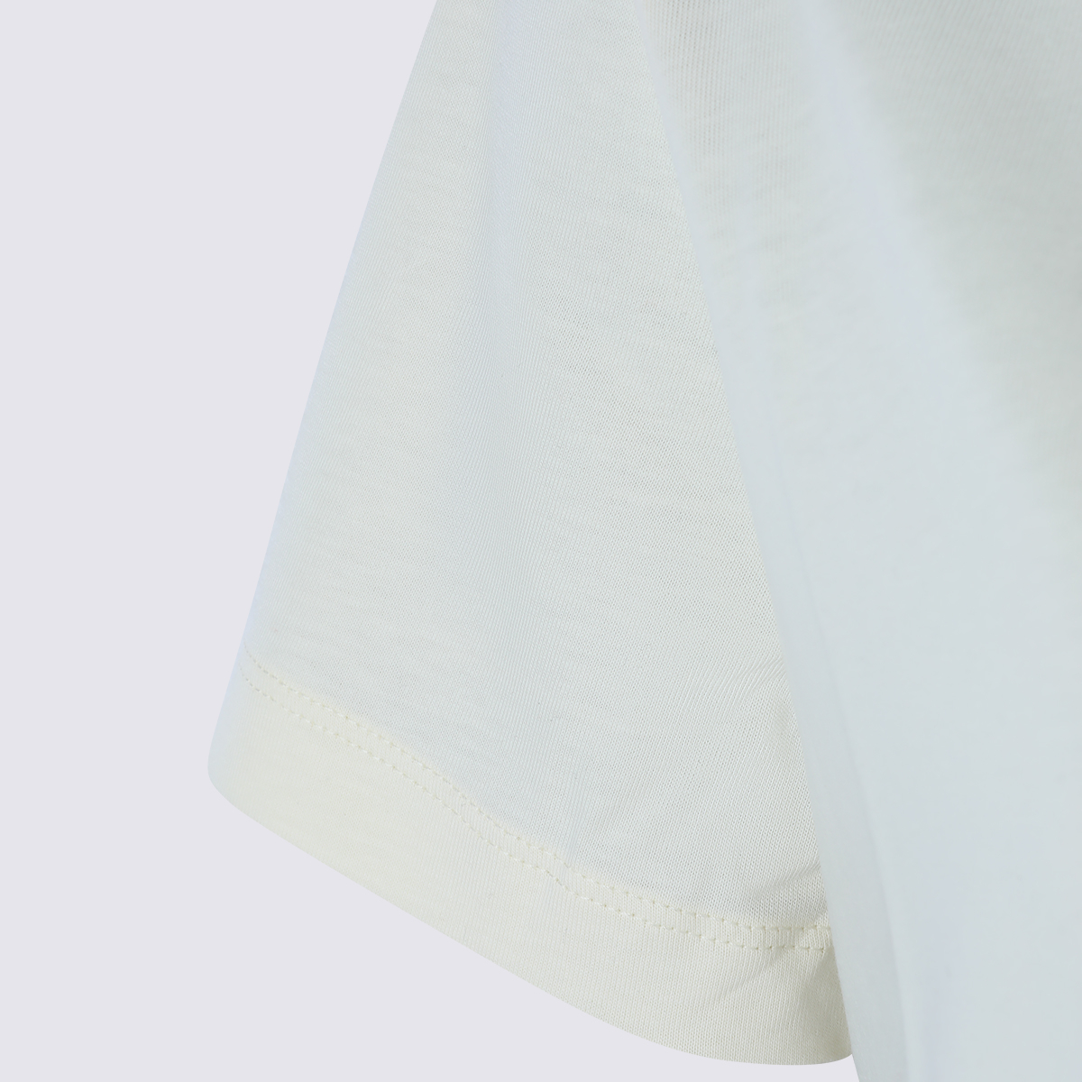 [Moncler] T-shirts Short Sleeve SS26 L10938C0002989AUO034