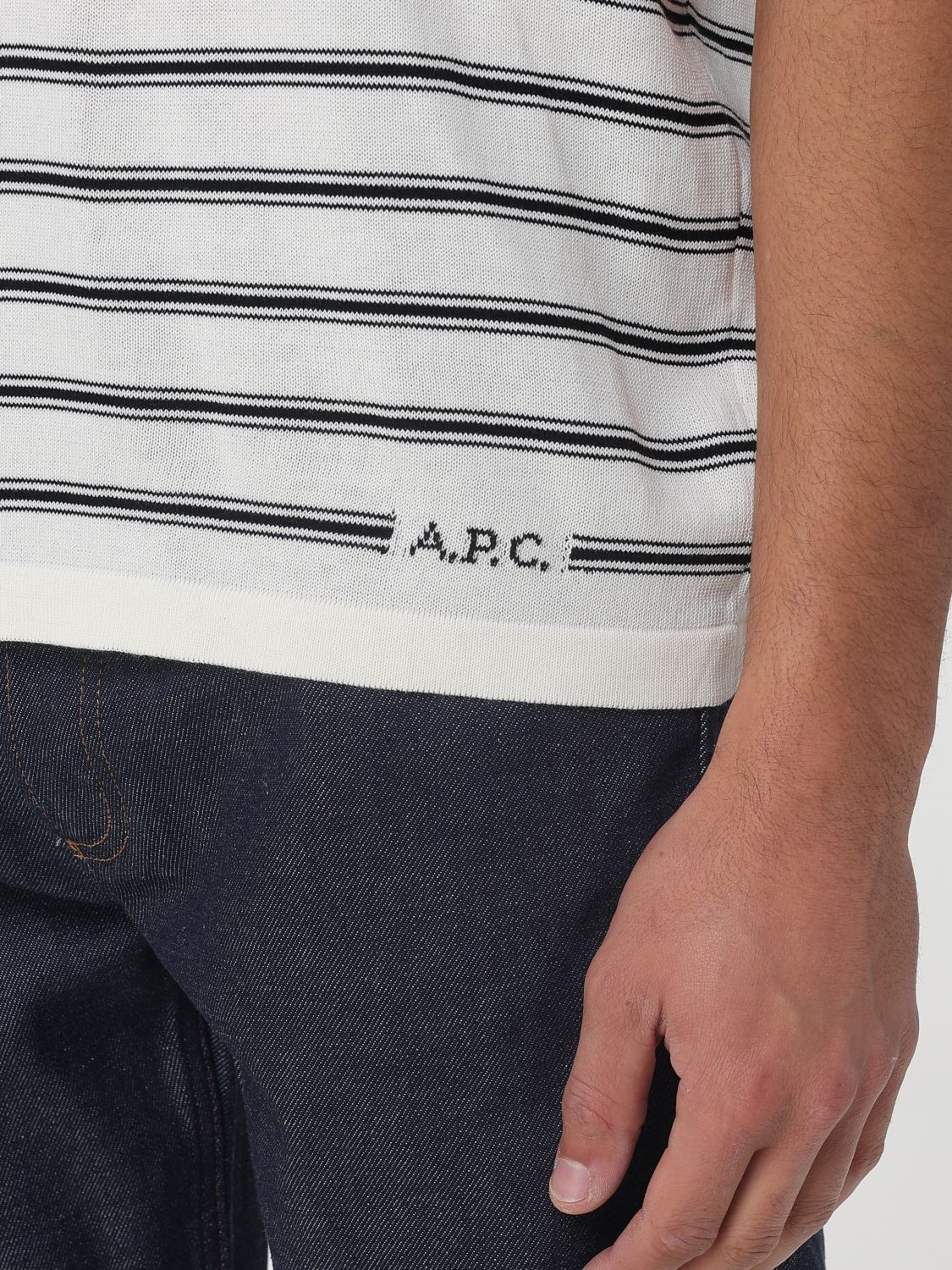 [A.P.C.] T-shirts Short Sleeve SS26 COHLPH23473 TAT