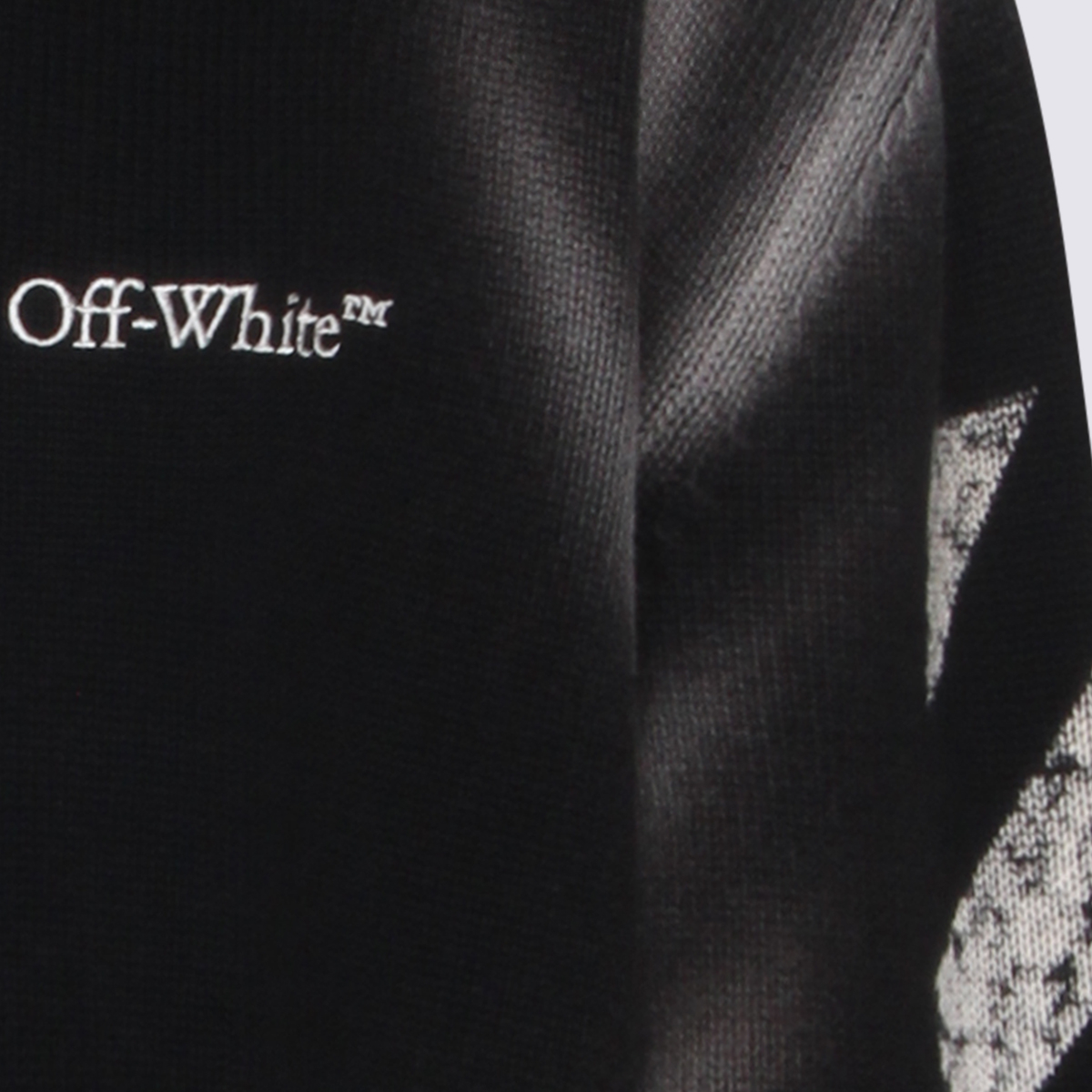 [Off-White] Knitwear SS26 OMHE20US26KNI0030001