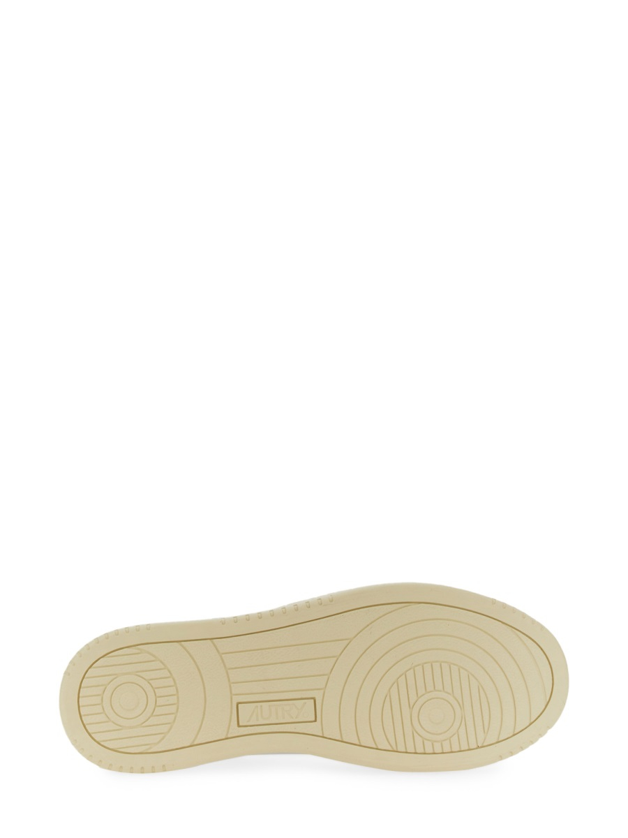 [AUTRY] Sneakers FW26 AULW_LL15