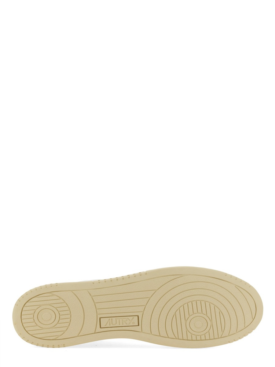 [AUTRY] Sneakers FW26 AULM_LL20