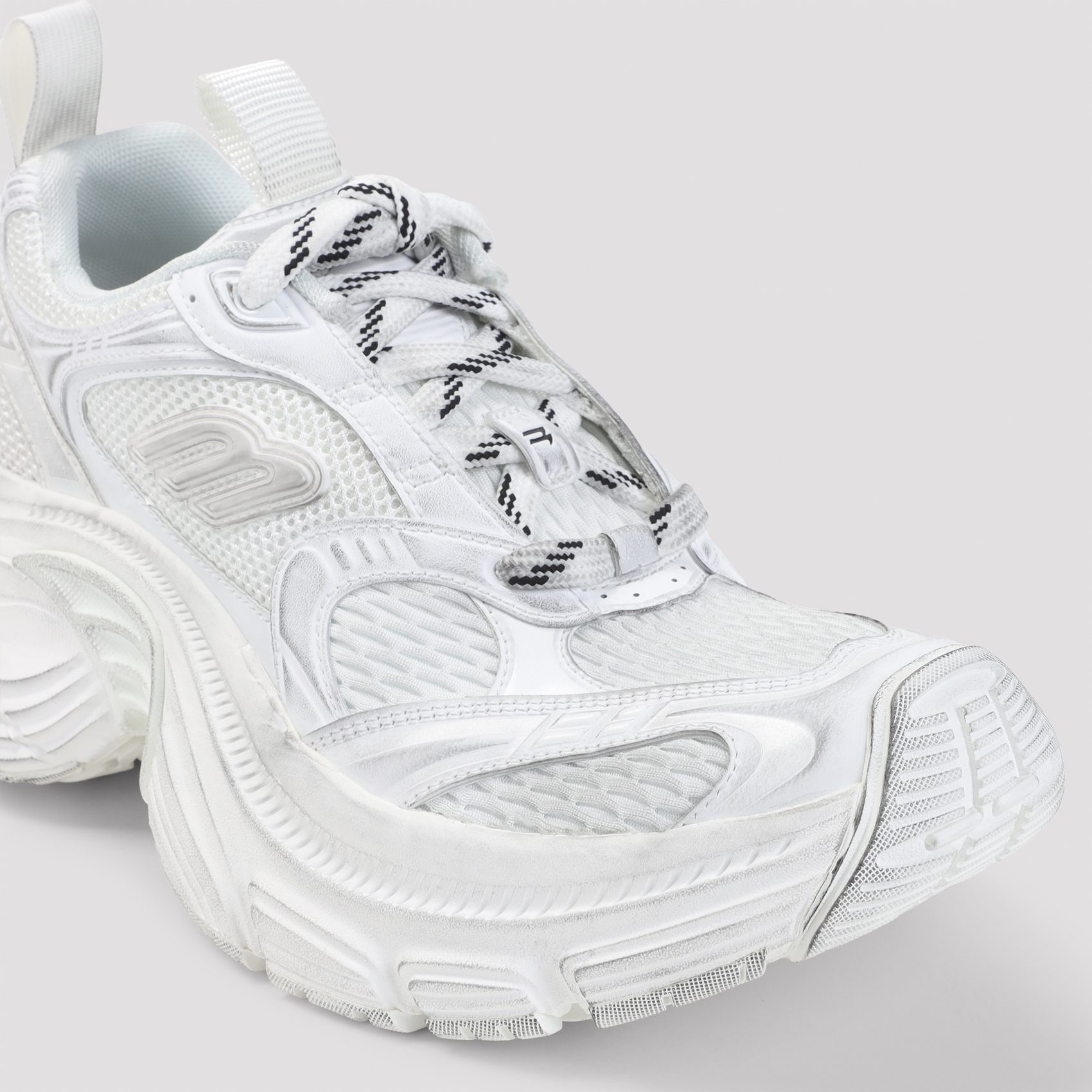 [Balenciaga] Sneakers FW26 815853.W2MV2
