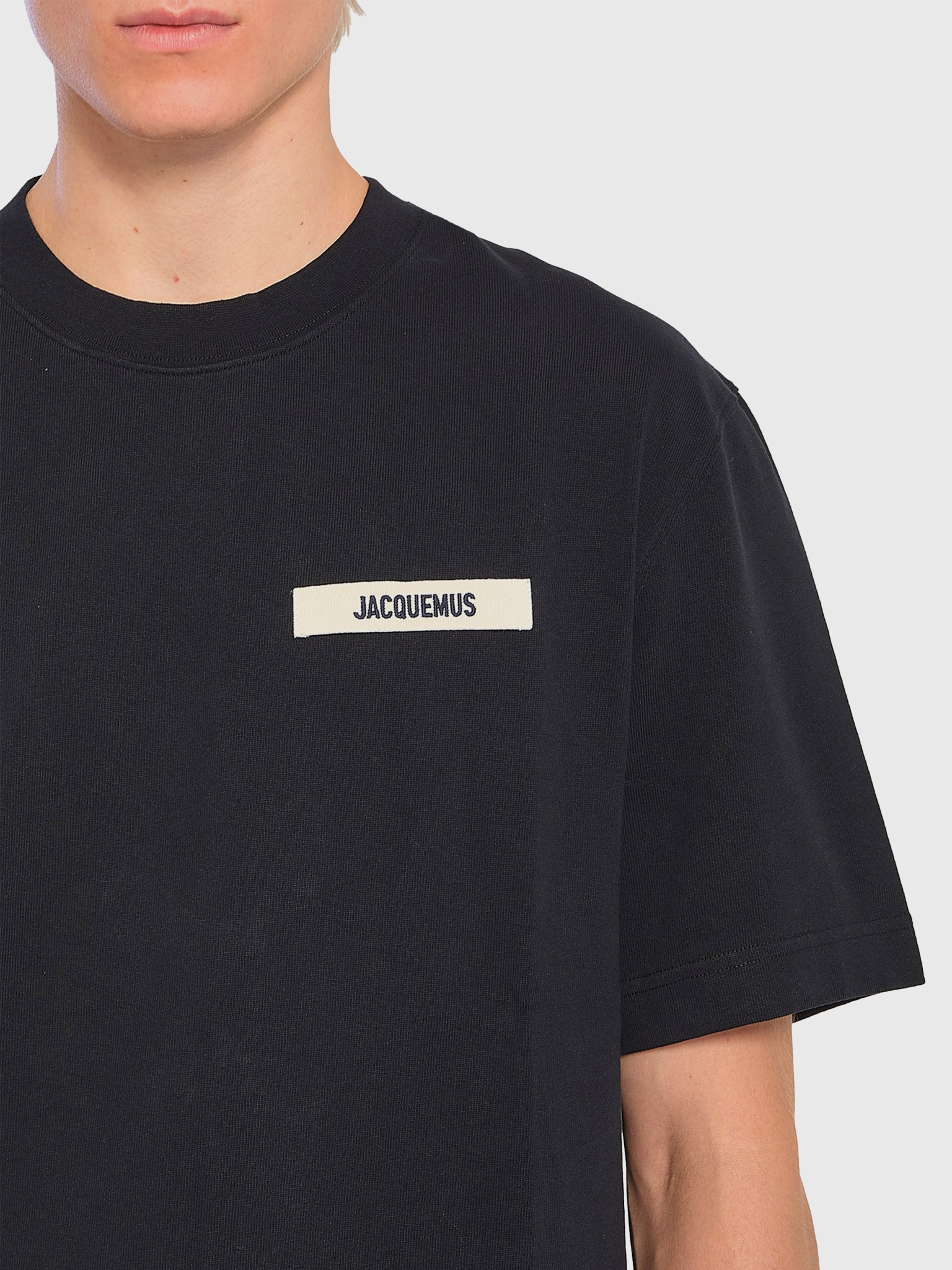 [JACQUEMUS] T-shirts Short Sleeve FW26 TSM00133_AJ00226_990