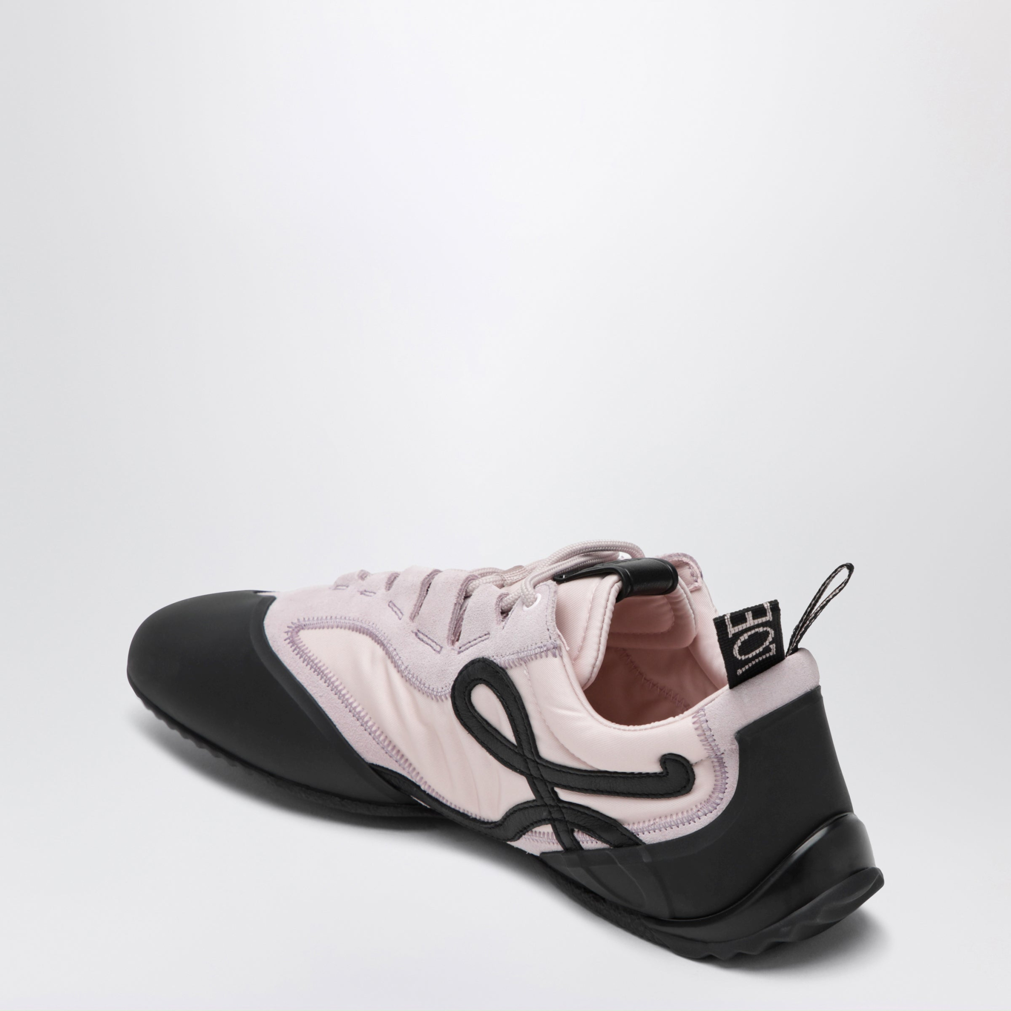 [Loewe] Sneakers FW26 L815282XAZNY