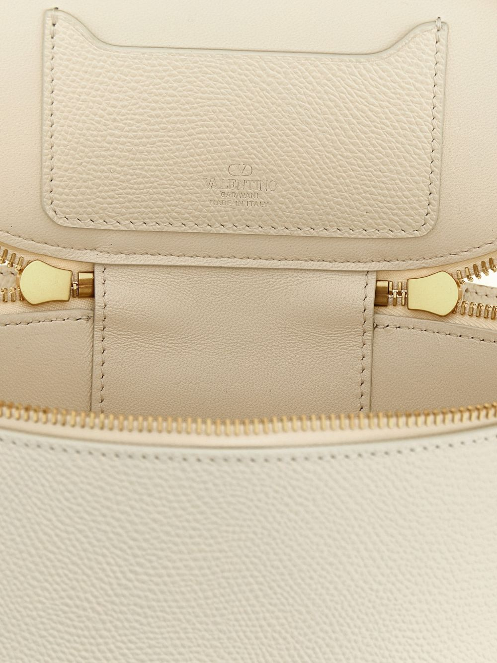 [Valentino Garavani] Shoulder bag FW26 WP0AX8SNPI16