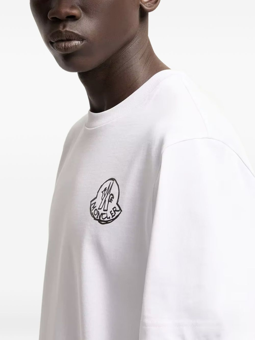 [Moncler] T-shirts Short Sleeve FW26 8C0002589AUG00A
