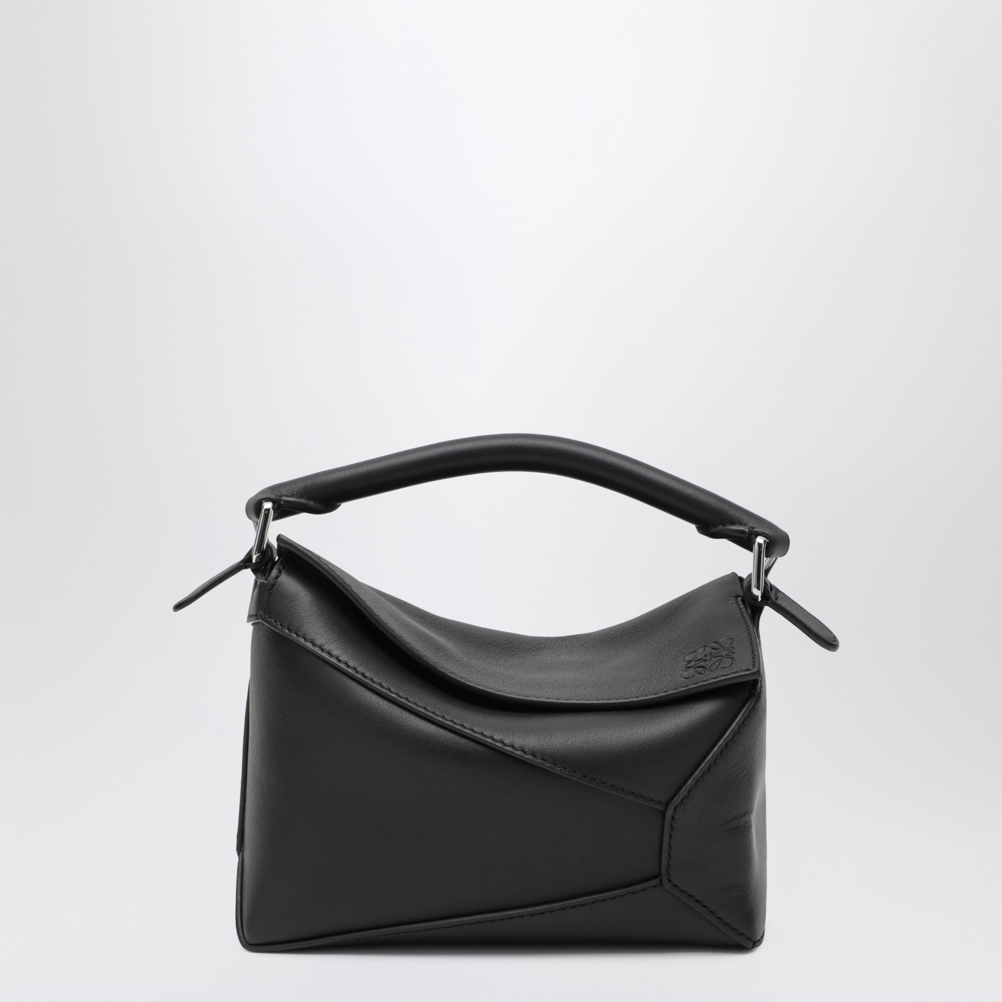 [Loewe] Minibag FW26 A510P88X49LE