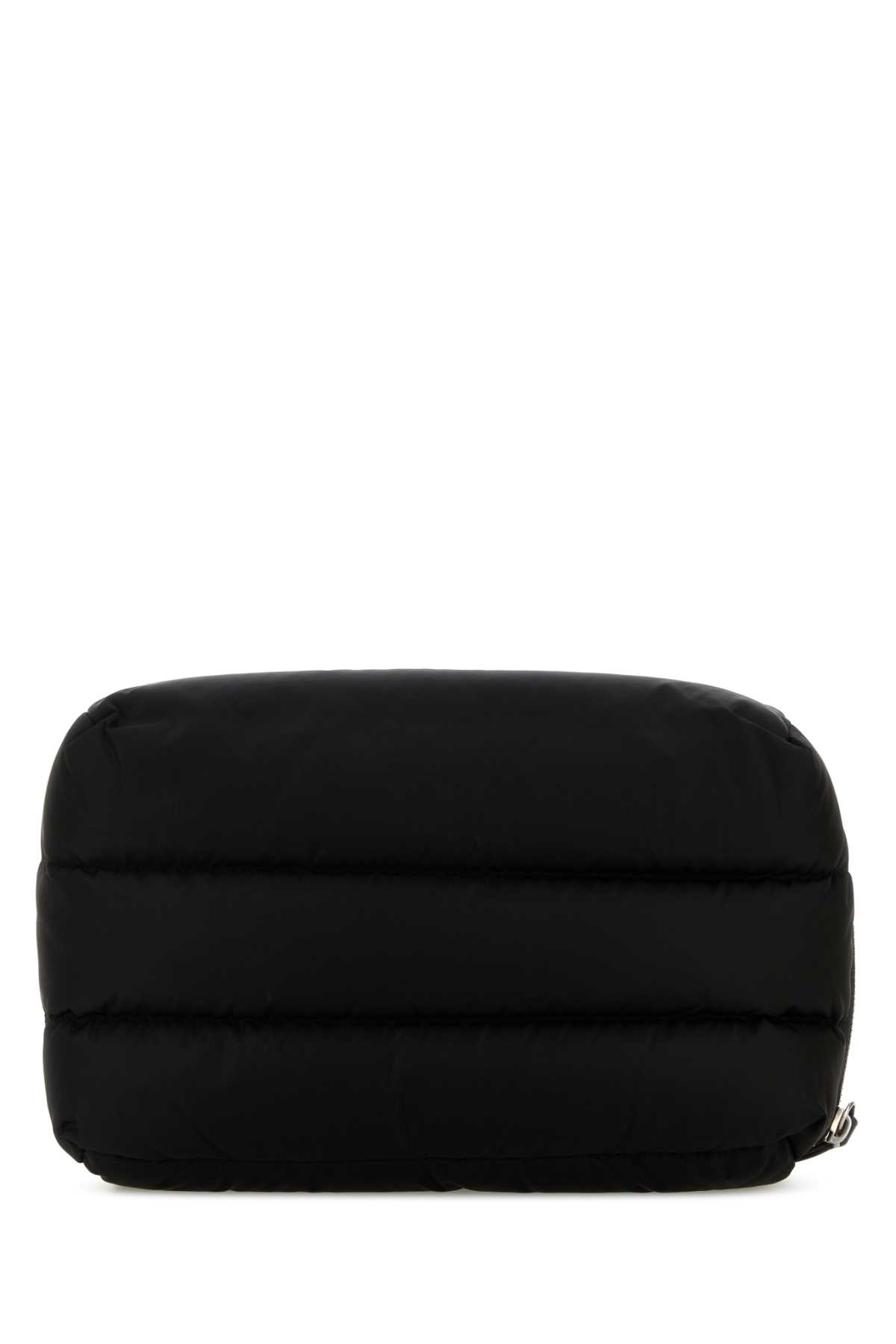 [Moncler] Pouch FW26 L109B6A00003M6275 999