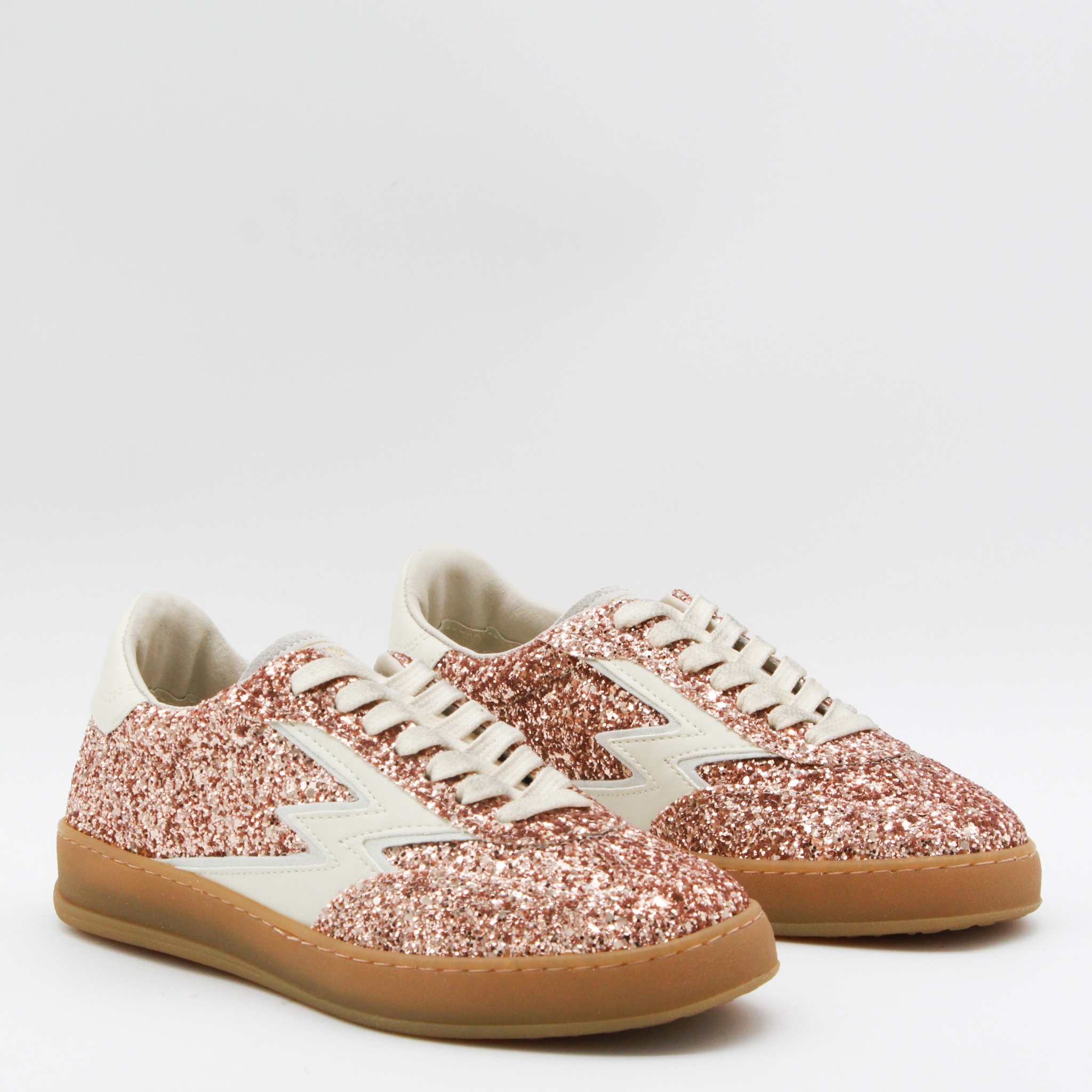 [MOACONCEPT] Sneakers SS26 MG702CO1