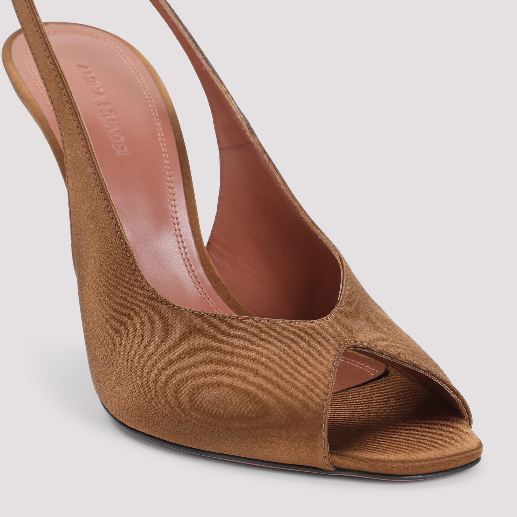 [Amina Muaddi] Mules SS26 16S365928KRI