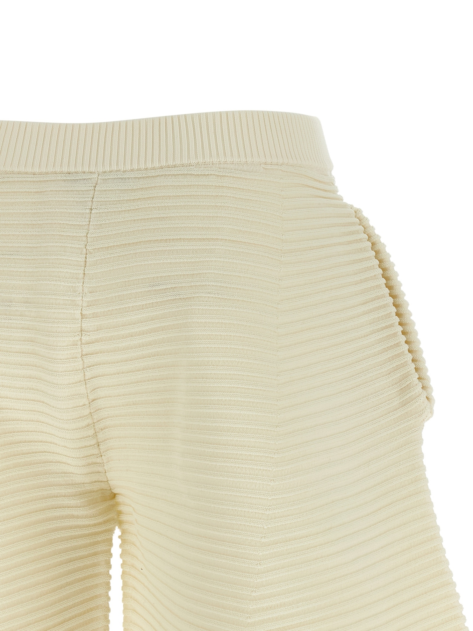 [Issey Miyake] Trousers SS26 IM66KF77302
