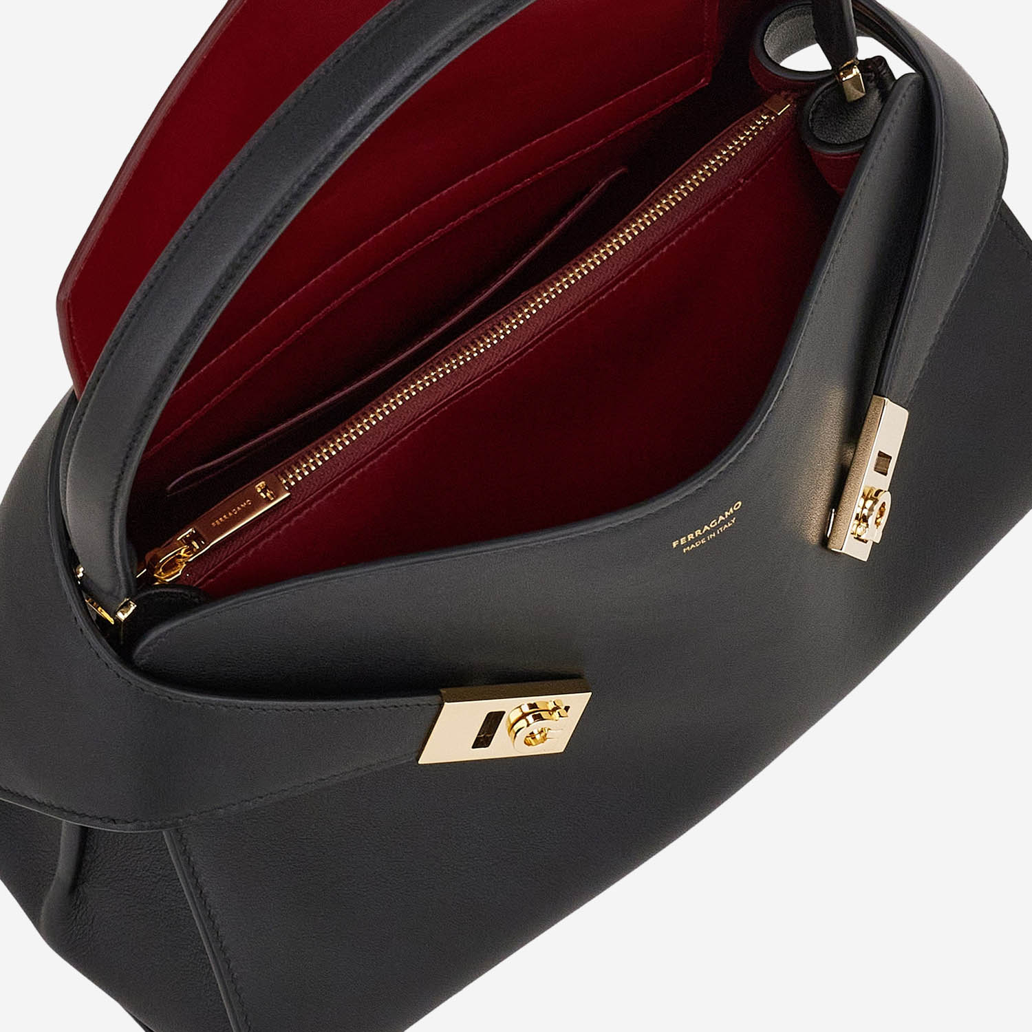 [Salvatore Ferragamo] Shoulder bag FW26 219816007