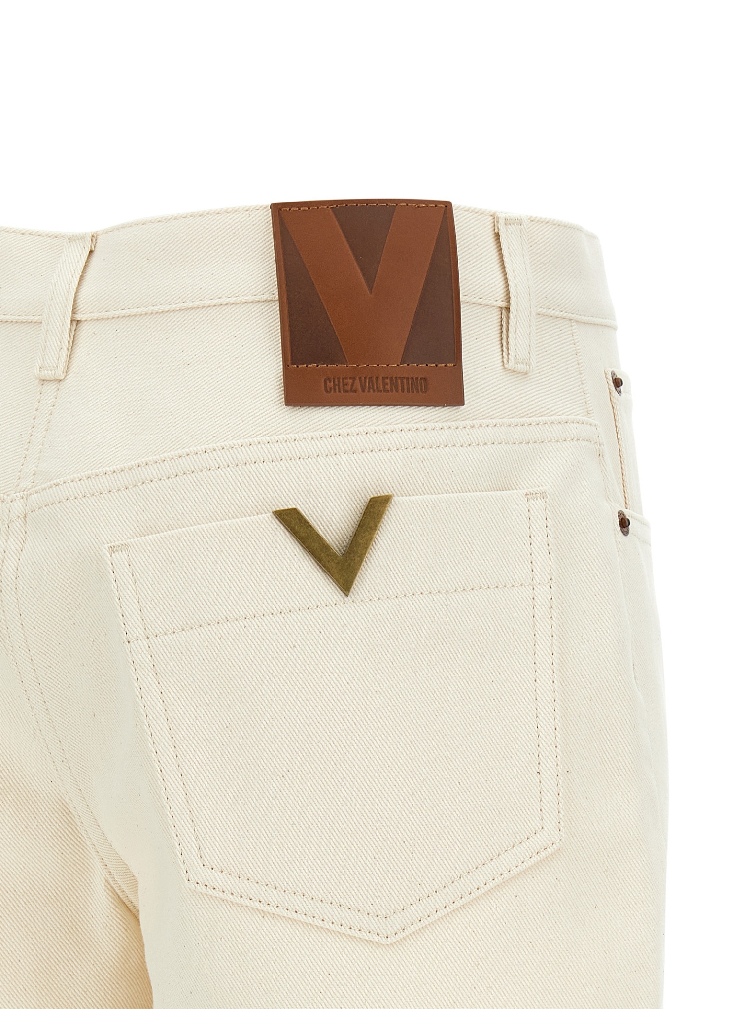 [Valentino Garavani] Shorts SS26 B3DD22W9Y5A03
