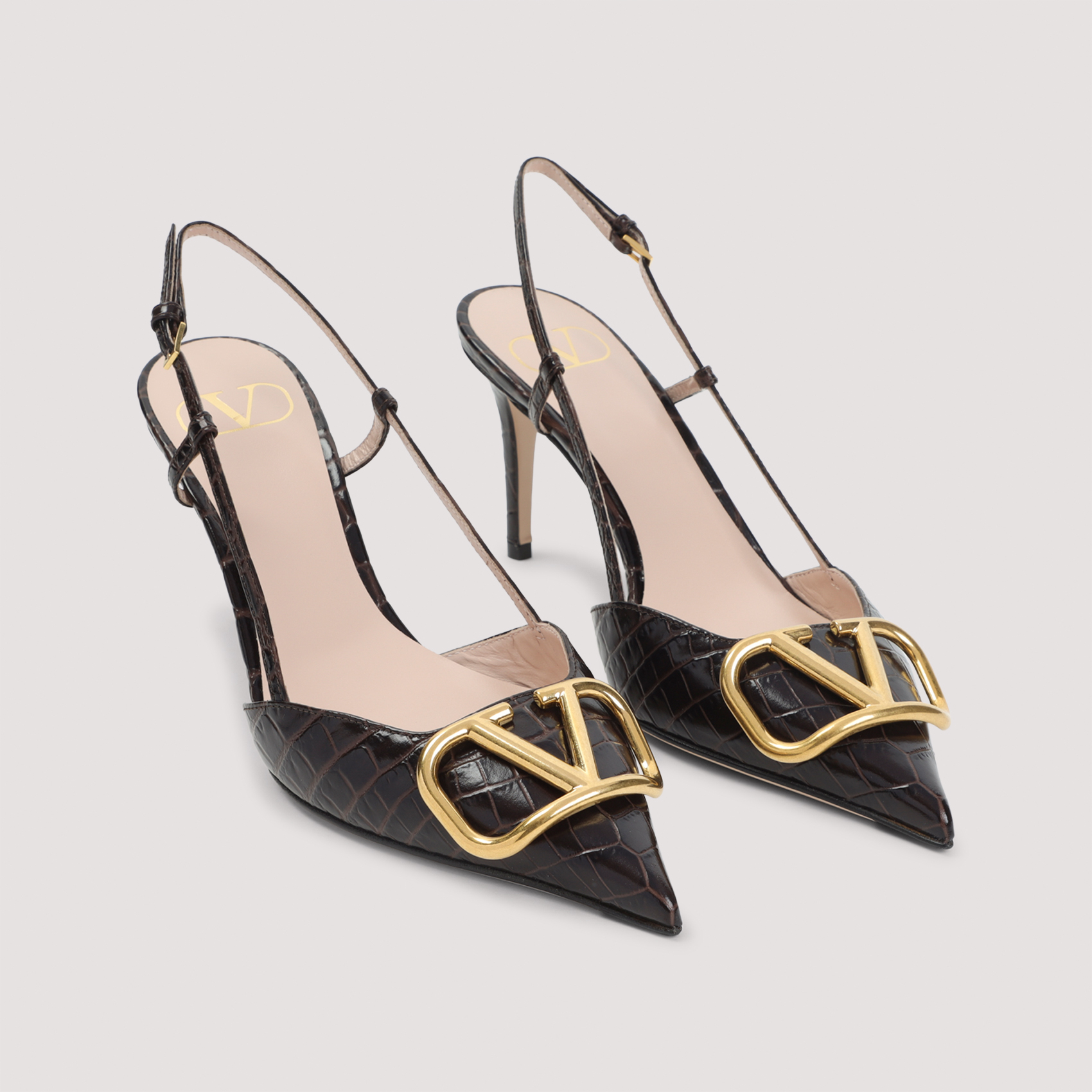 [Valentino Garavani] Pumps FW26 8W2S0R01LUR