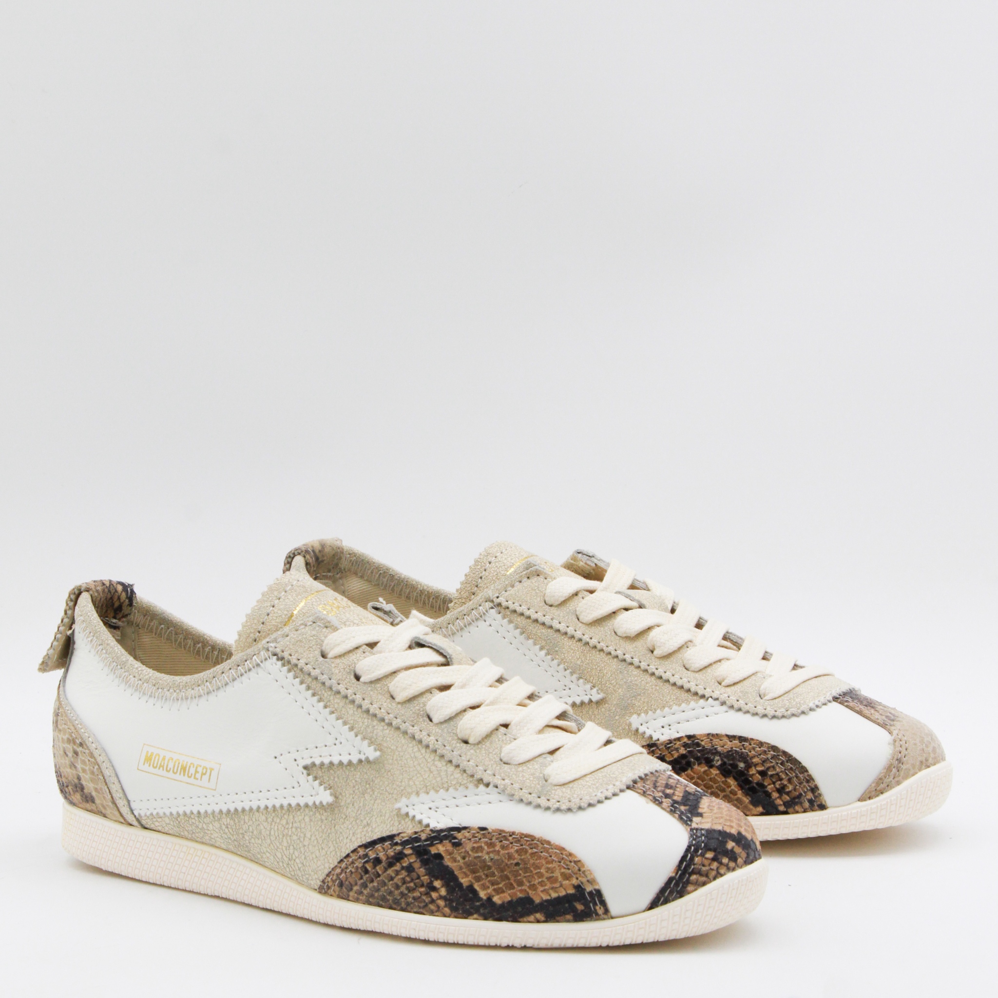 [MOACONCEPT] Sneakers SS26 IK298