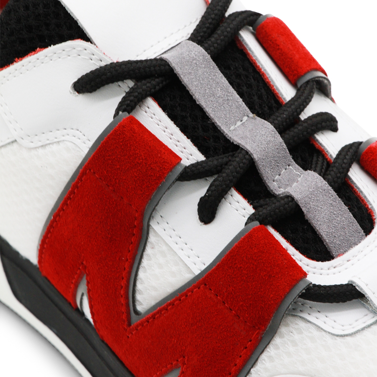 [Moschino] Sneakers SS26 MB15224G0OGH210A