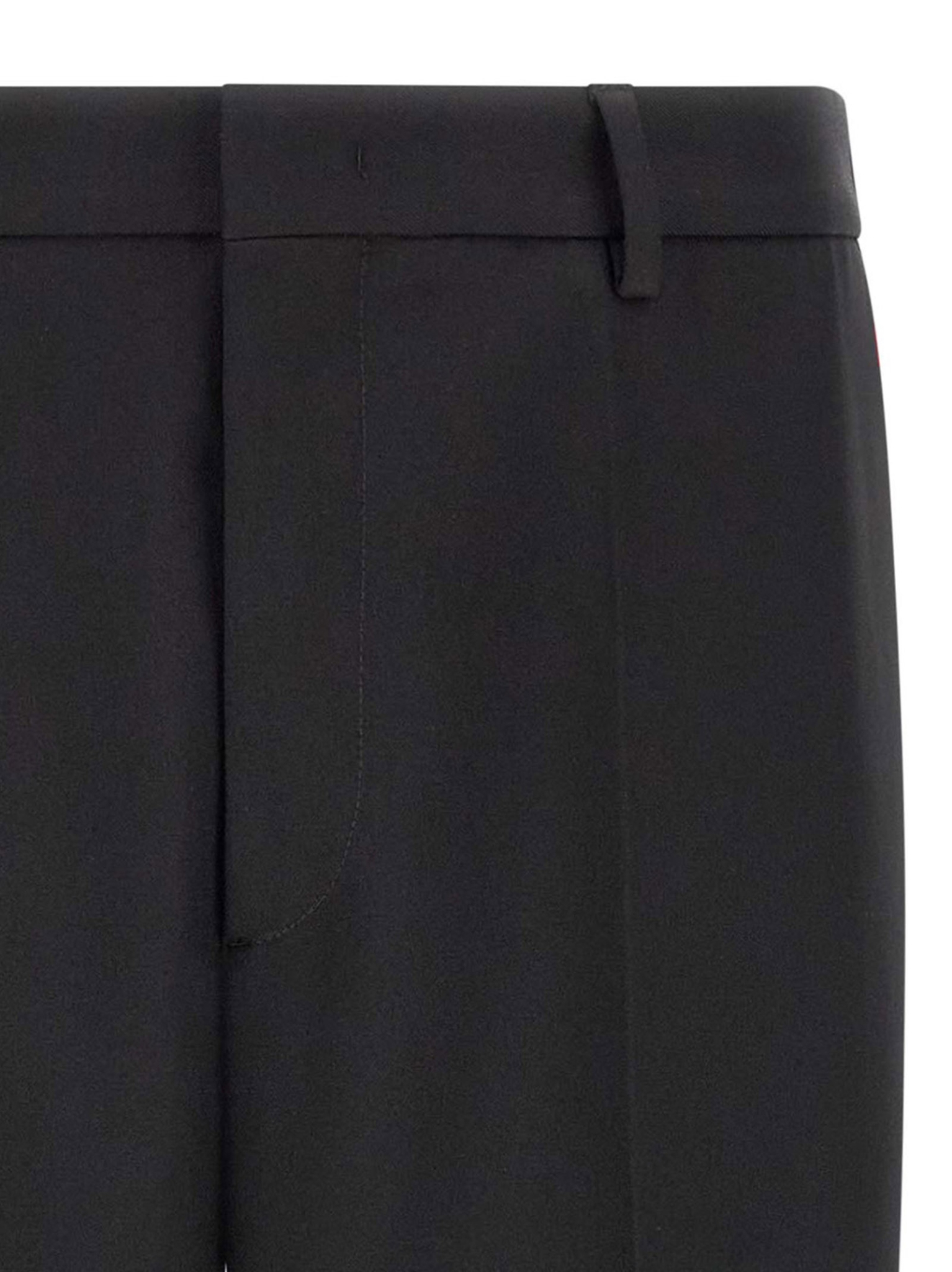 [Jil Sander] Trousers SS26 J21KA0011J70001001