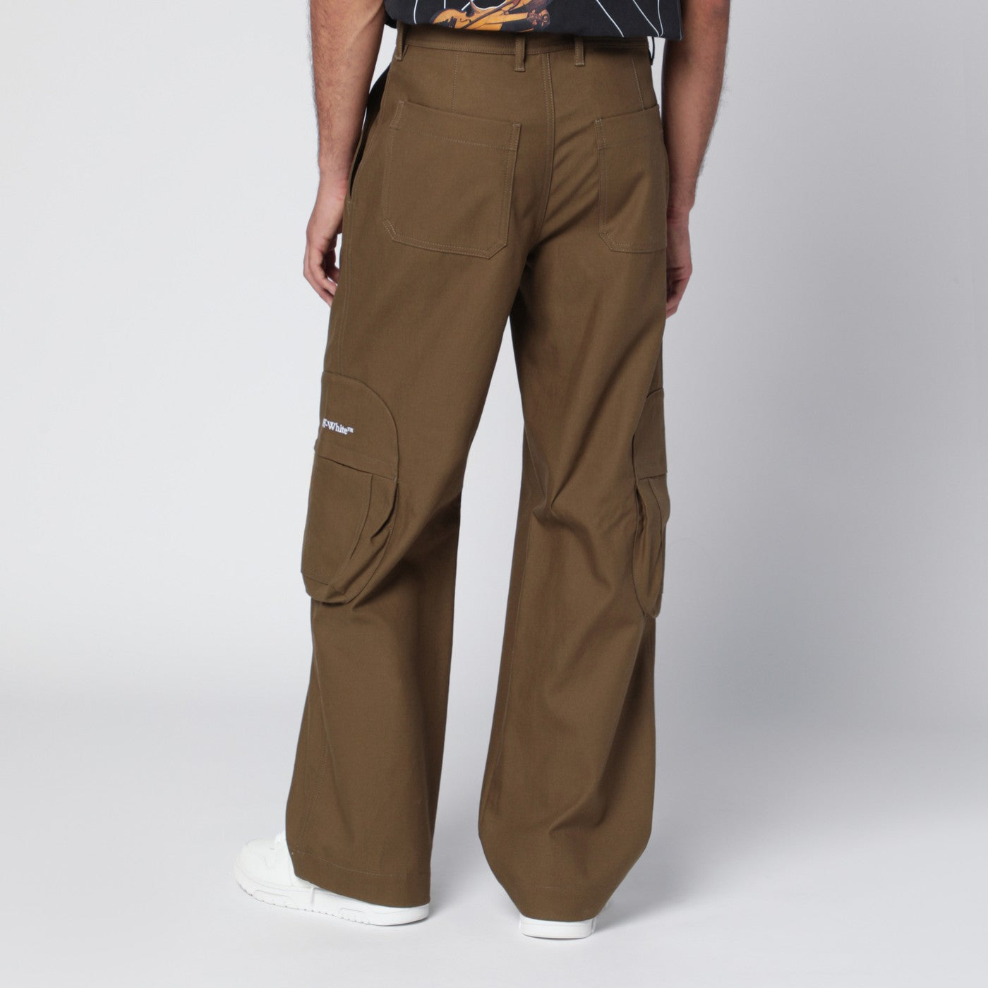 [Off-White™] Trousers FW25 OMCF04DF25FAB001
