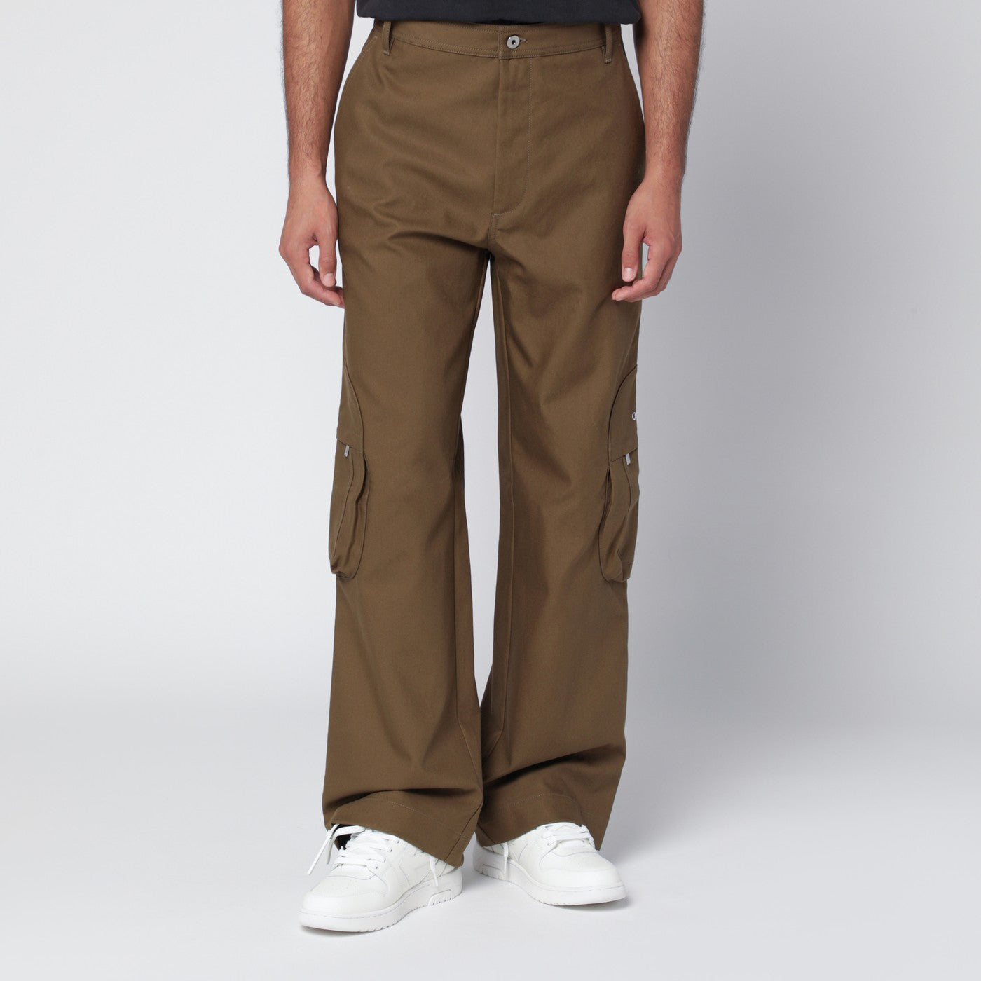 [Off-White™] Trousers FW25 OMCF04DF25FAB001