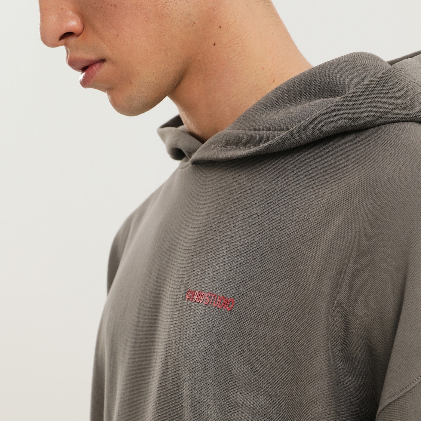 [1989 STUDIO] Hoodie FW25 F04MMC007FLE002