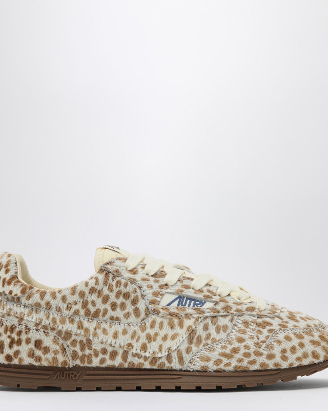 [AUTRY] Sneakers FW25 WSLWYN04