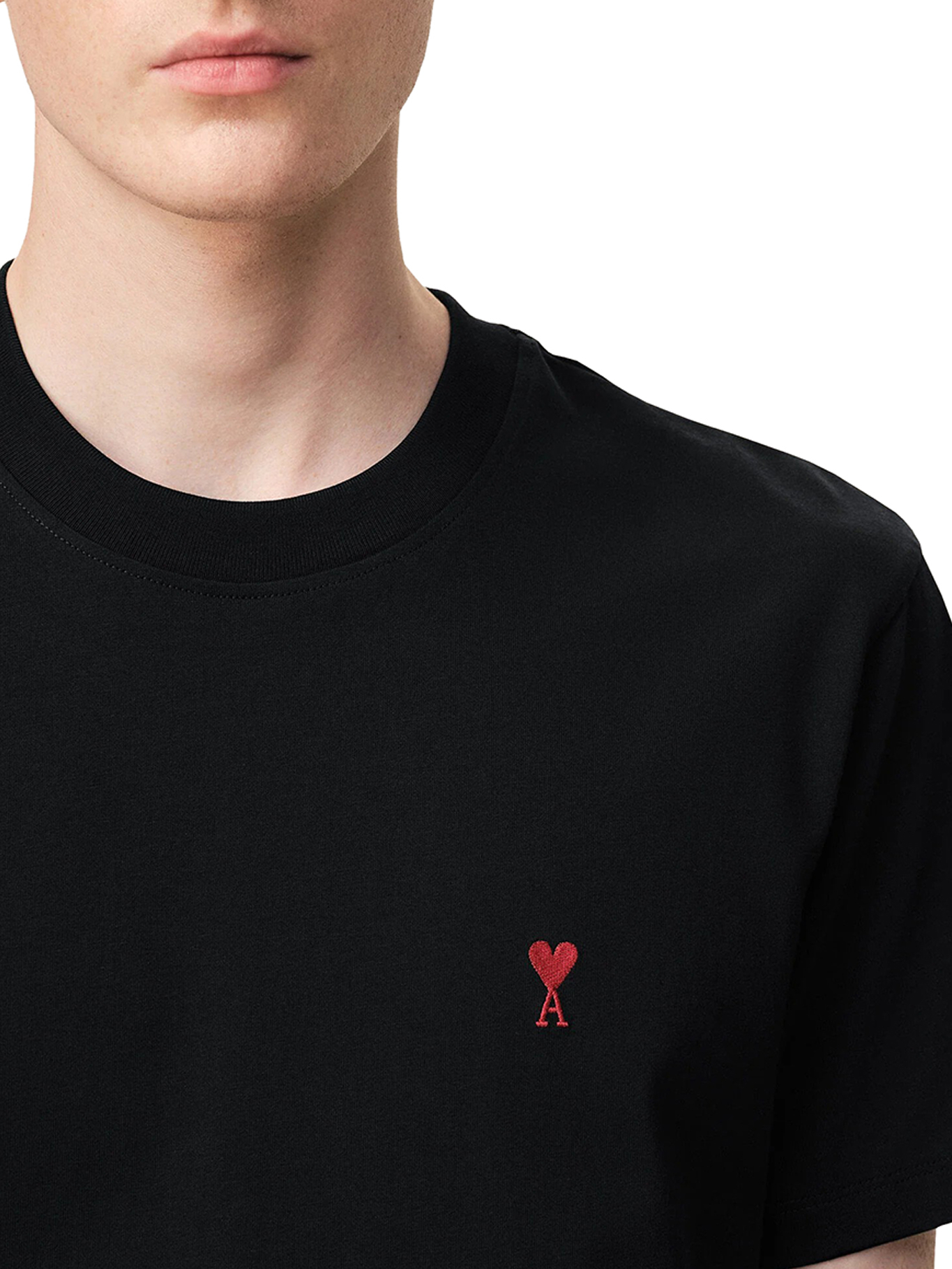 [Ami Paris] T-shirts Short Sleeve FW26 BFUTS035724001 NOIR