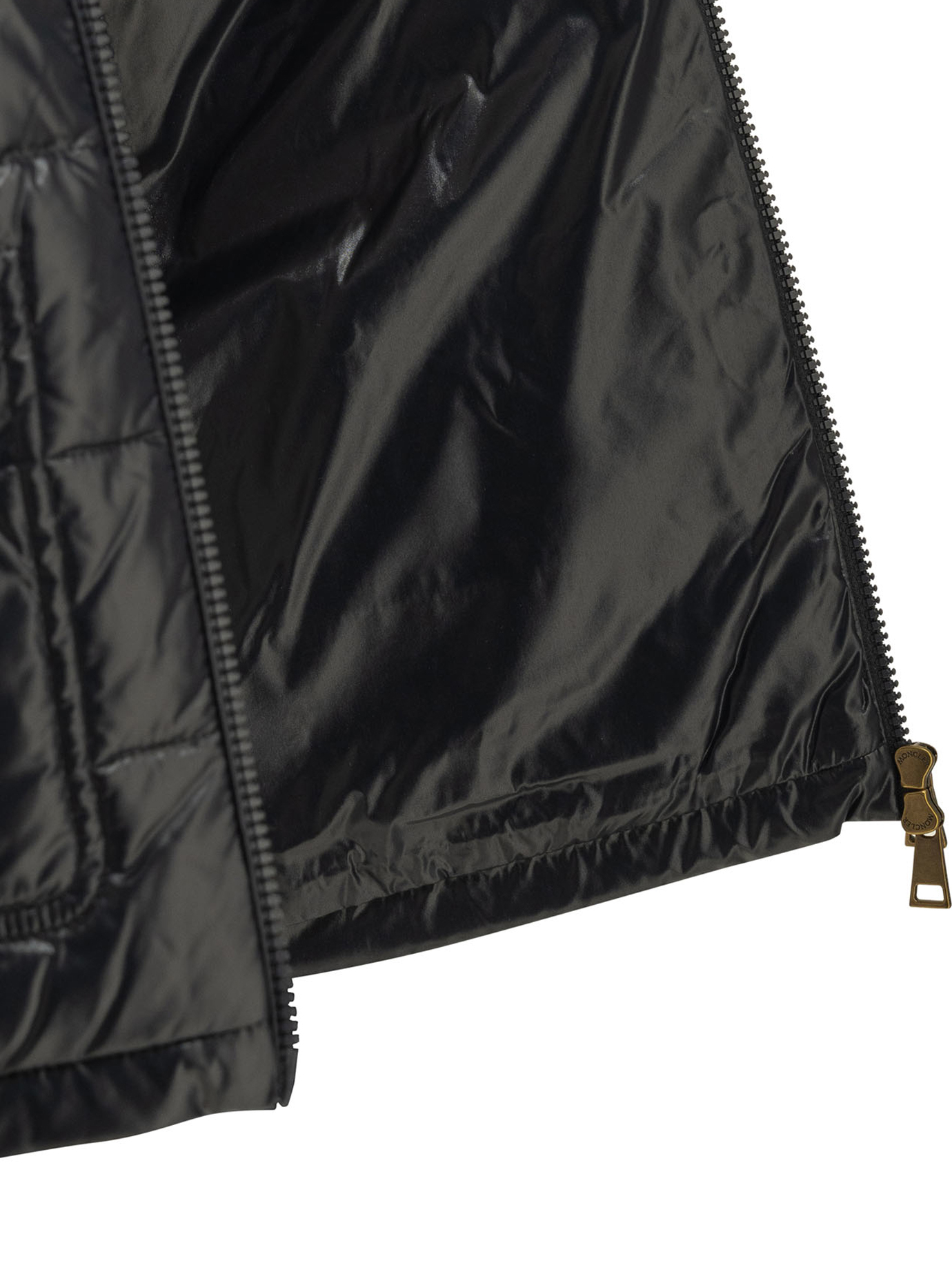 [Moncler] Sweatshirt FW26 8G00017-D-89BG6778