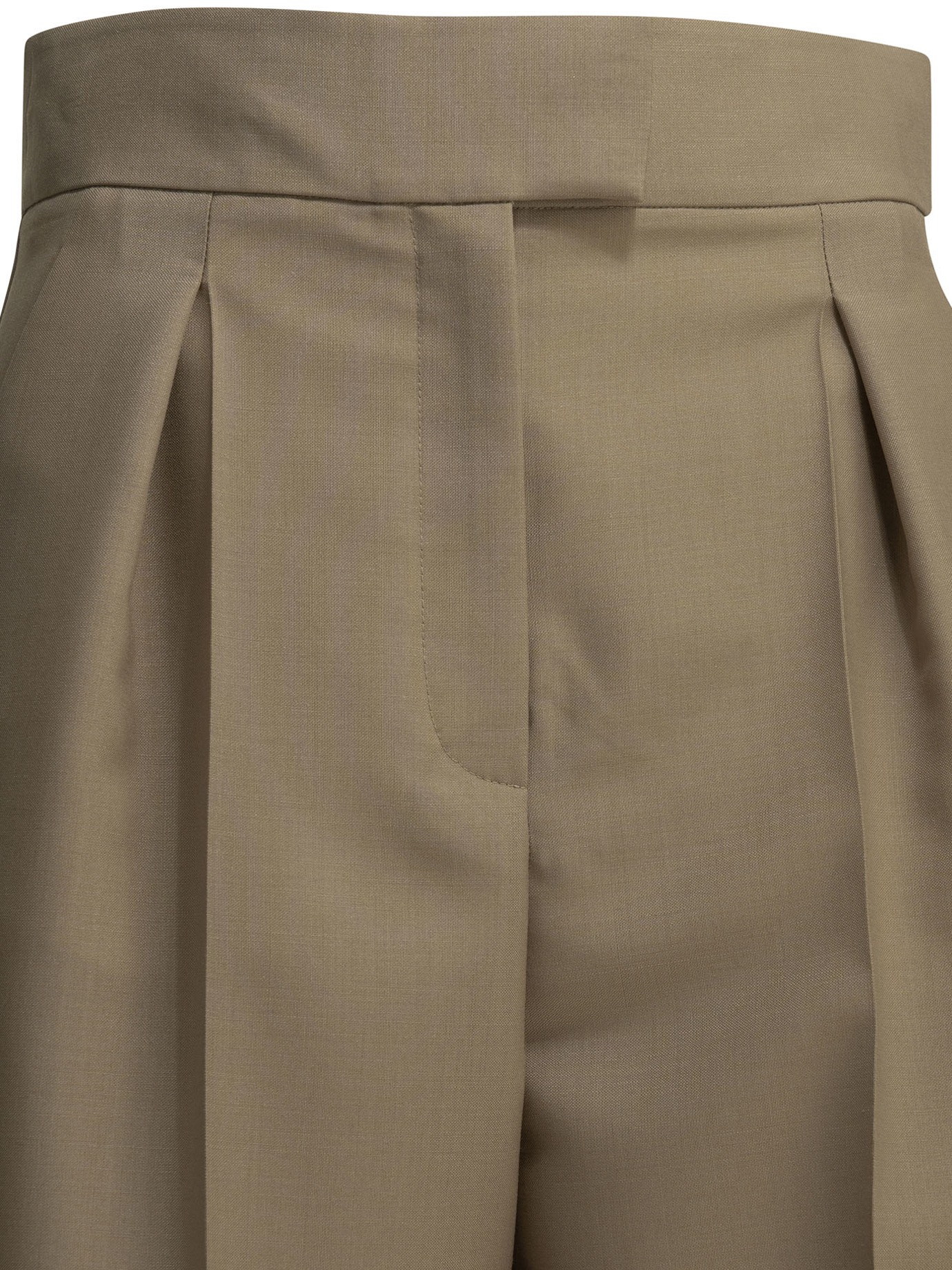 [Valentino] Trousers FW26 9B3RB766A6DLX7