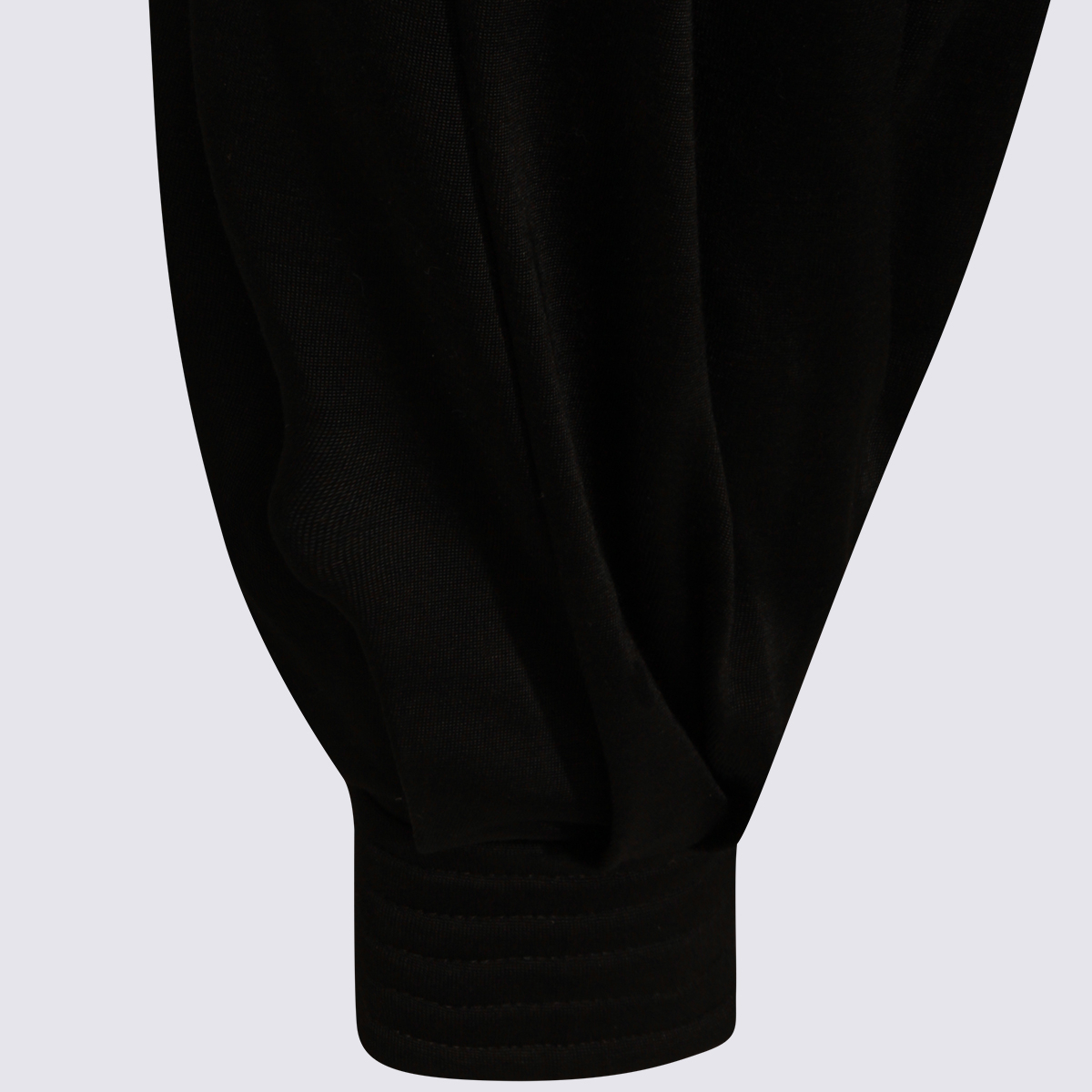 [Alaia] Knitwear SS26 AA9U0088J093C995