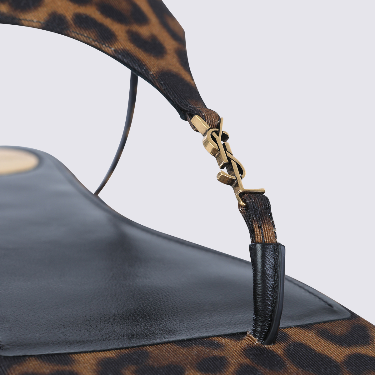 [Saint Laurent] Flat shoes SS26 860715AAC9X2038