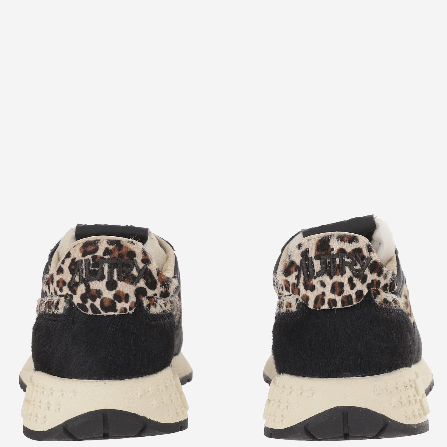 [AUTRY] Sneakers FW26 WWLWOI01PONYNYLOBLKLEO