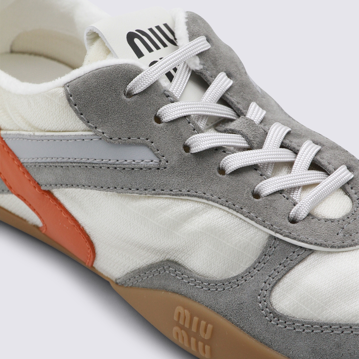 [Miu Miu] Sneakers SS26 5E428EFA00571LF0MIW