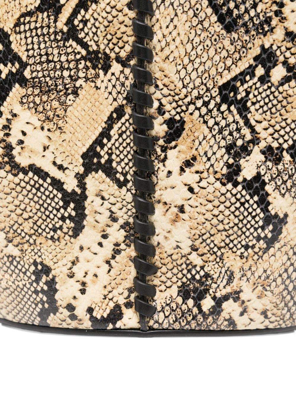 [Isabel Marant] Shoulder bag SS26 PM0067FA C3C18M BKBE