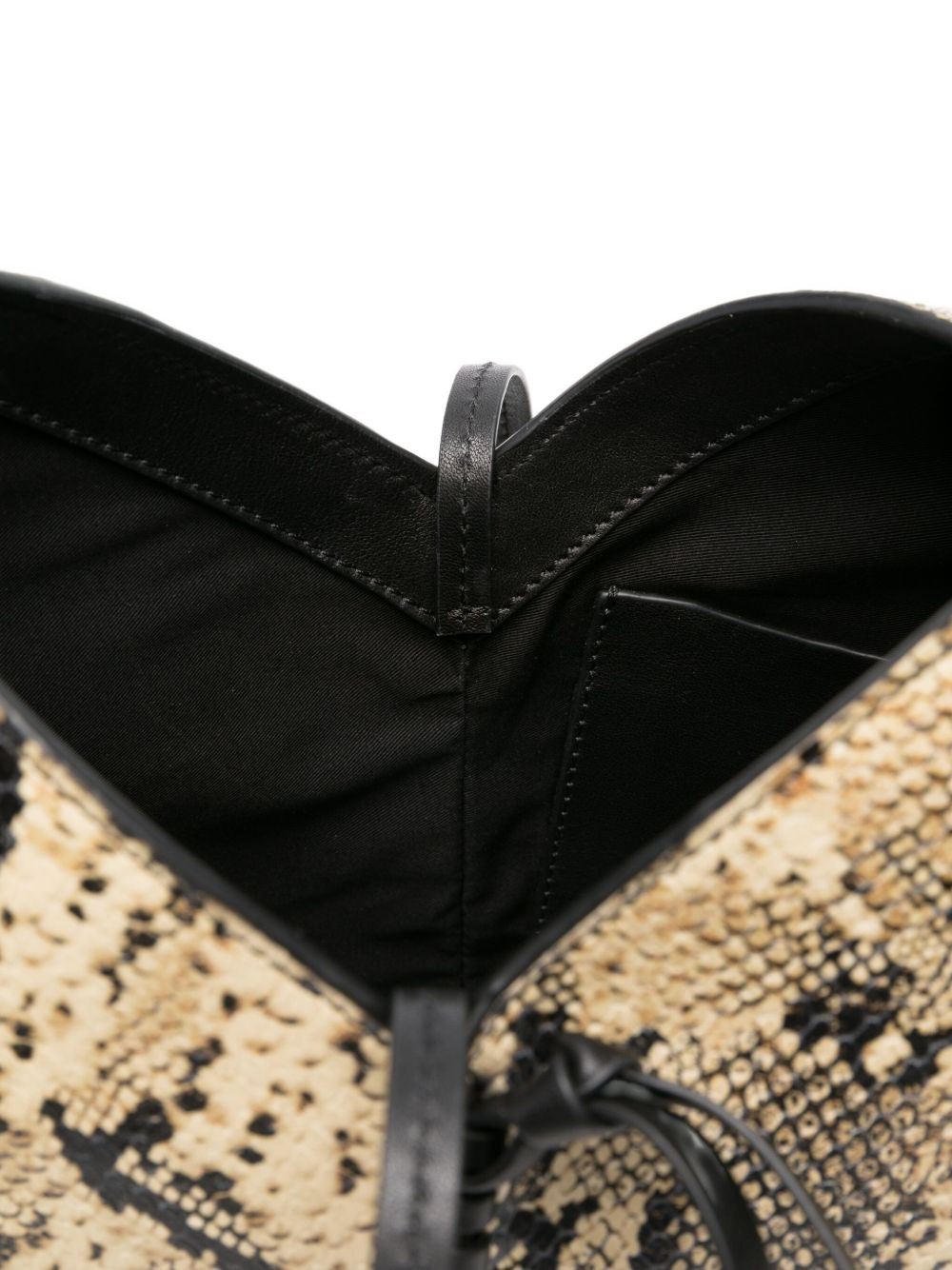 [Isabel Marant] Shoulder bag SS26 PM0067FA C3C18M BKBE