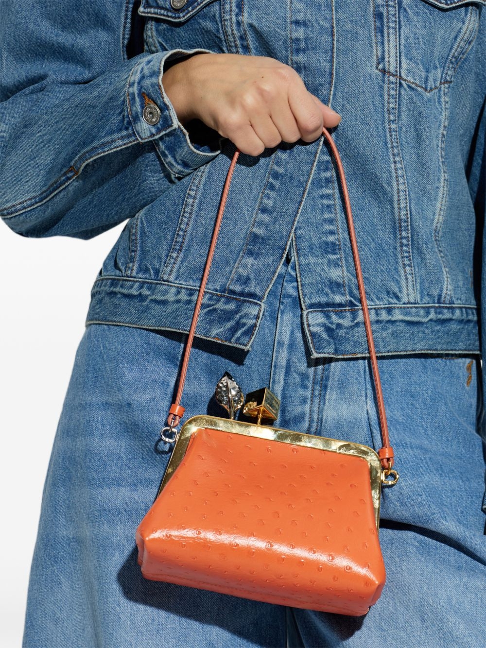 [JACQUEMUS] Clutch bag SS26 BAW00451AC26A02 477