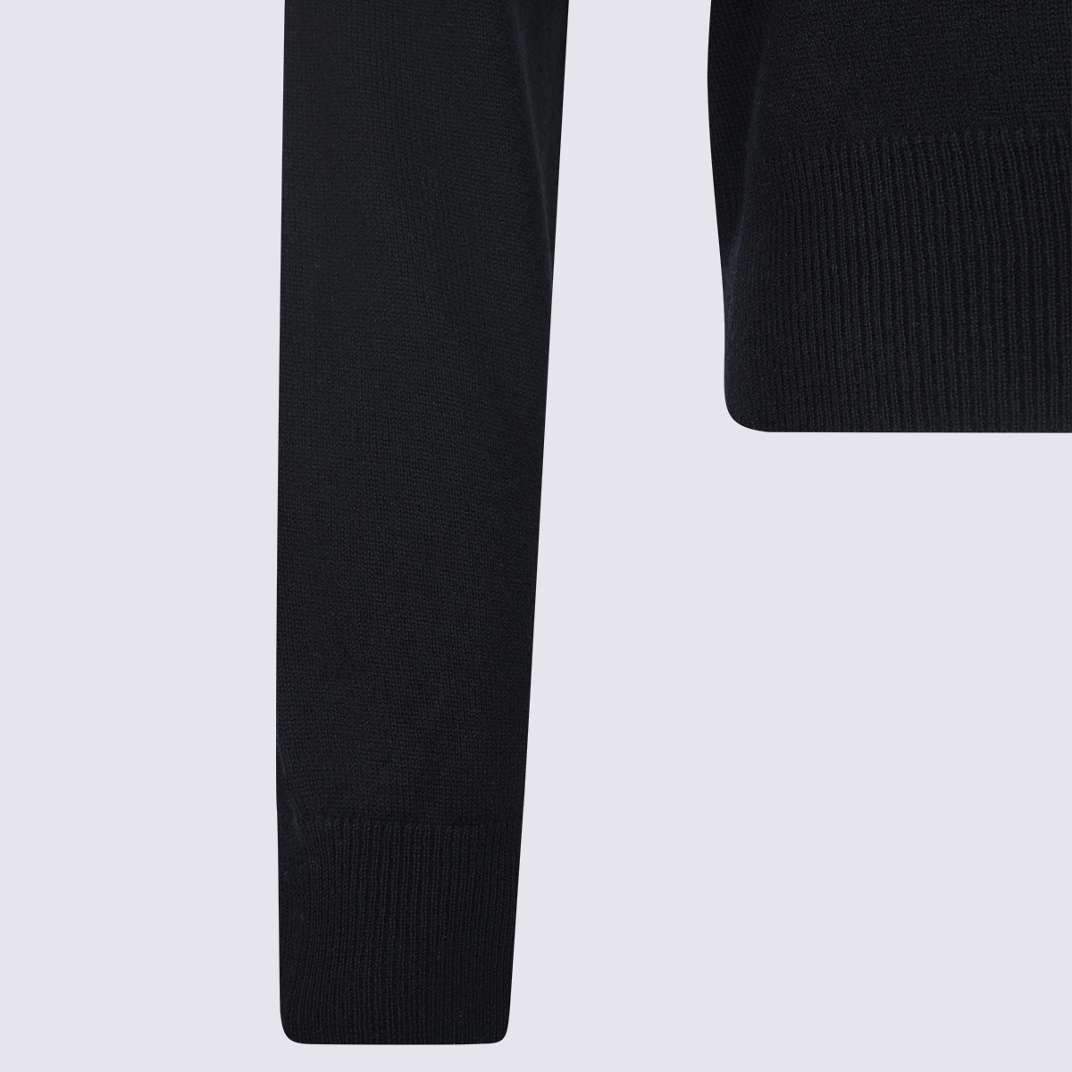 [Gucci] Knitwear SS26 860442XKFG71043