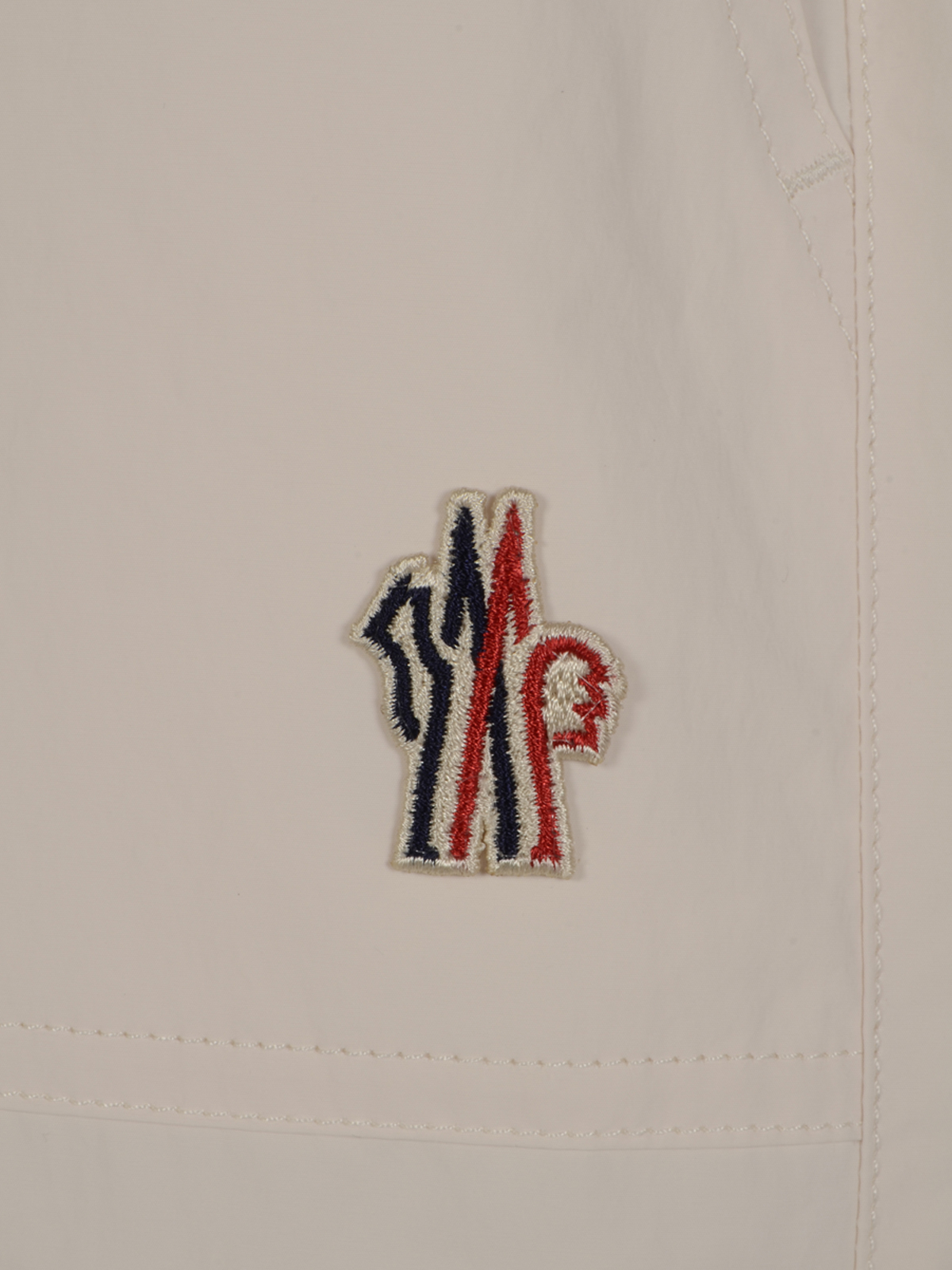 [Moncler] Shorts SS26 982B00005597SL050