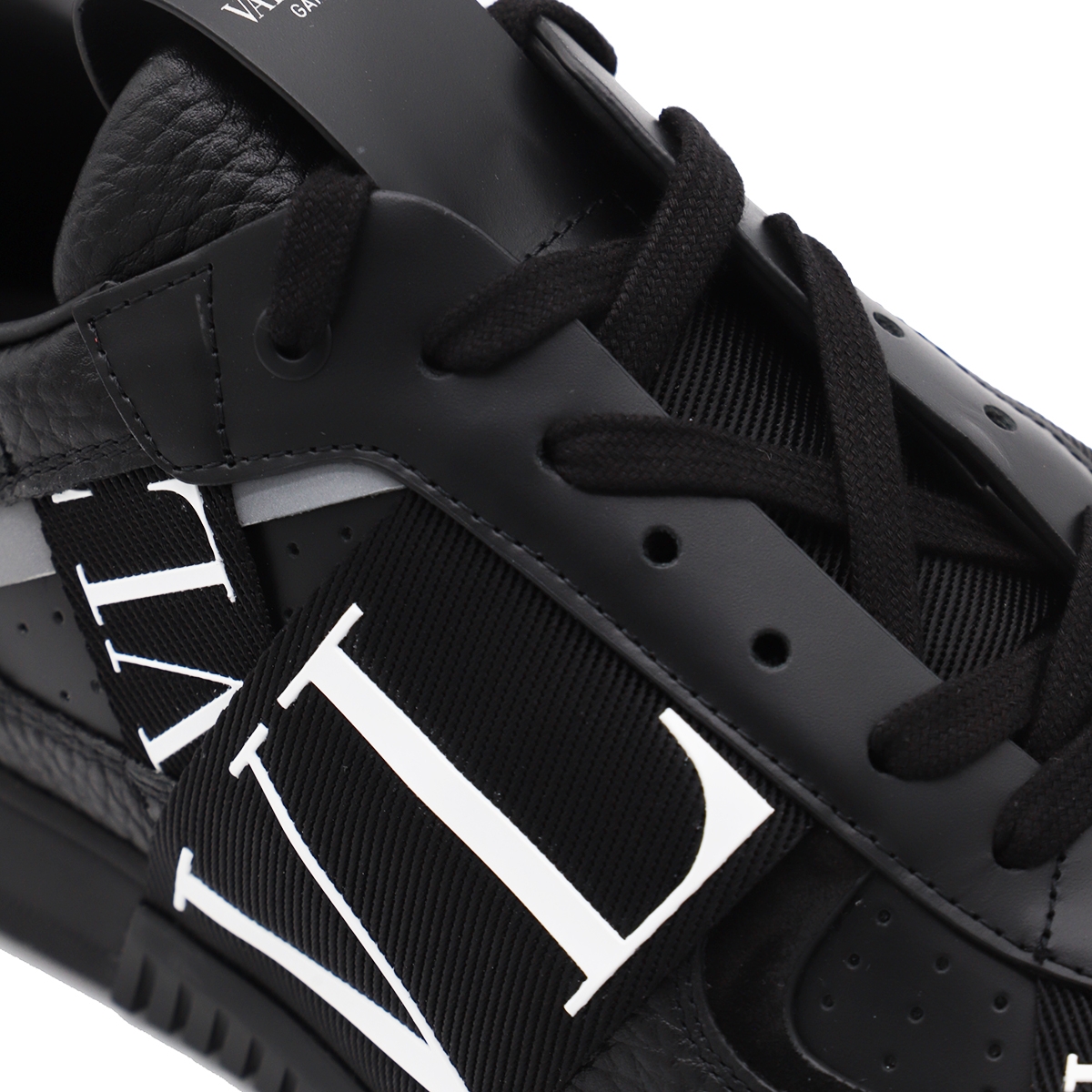 [Valentino Garavani] Sneakers SS26 8Y2S0C58WRQ0NO