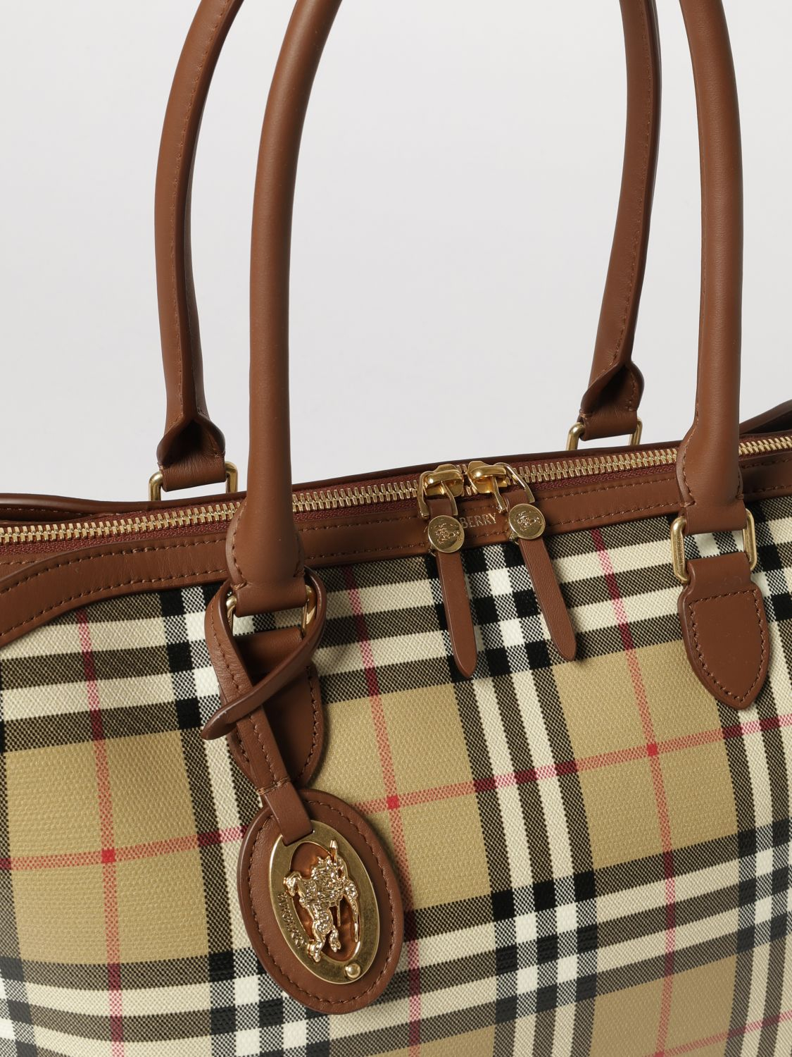 [Burberry] Shoulder bag FW26 8129048