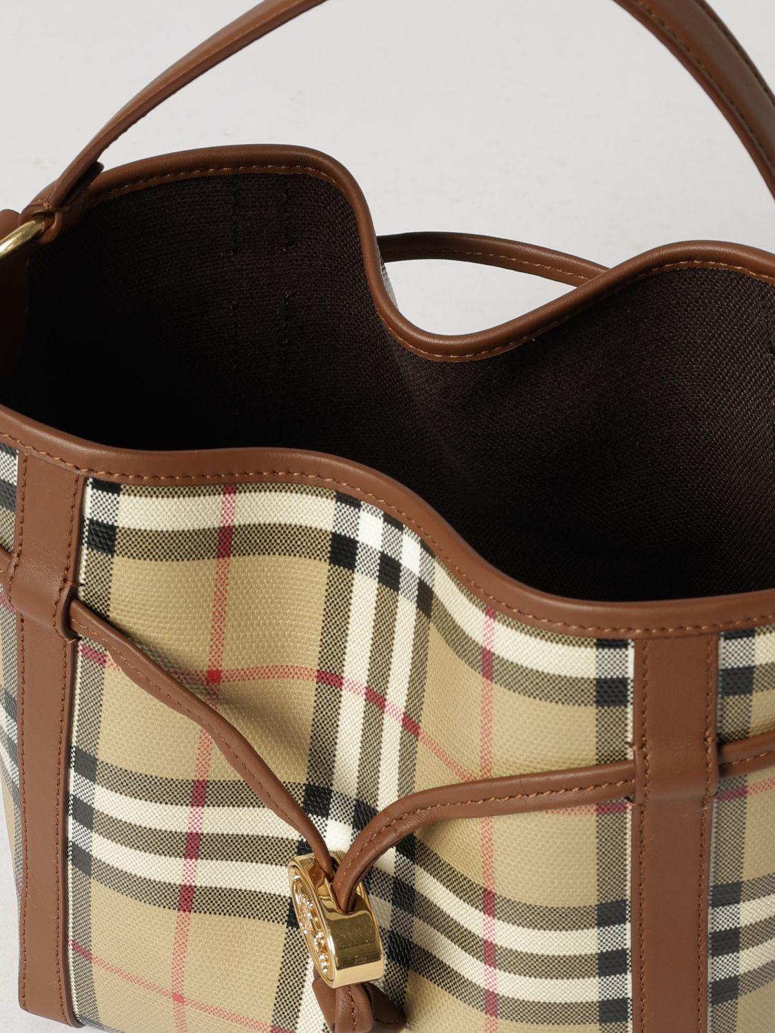[Burberry] Tote bag FW26 8128949